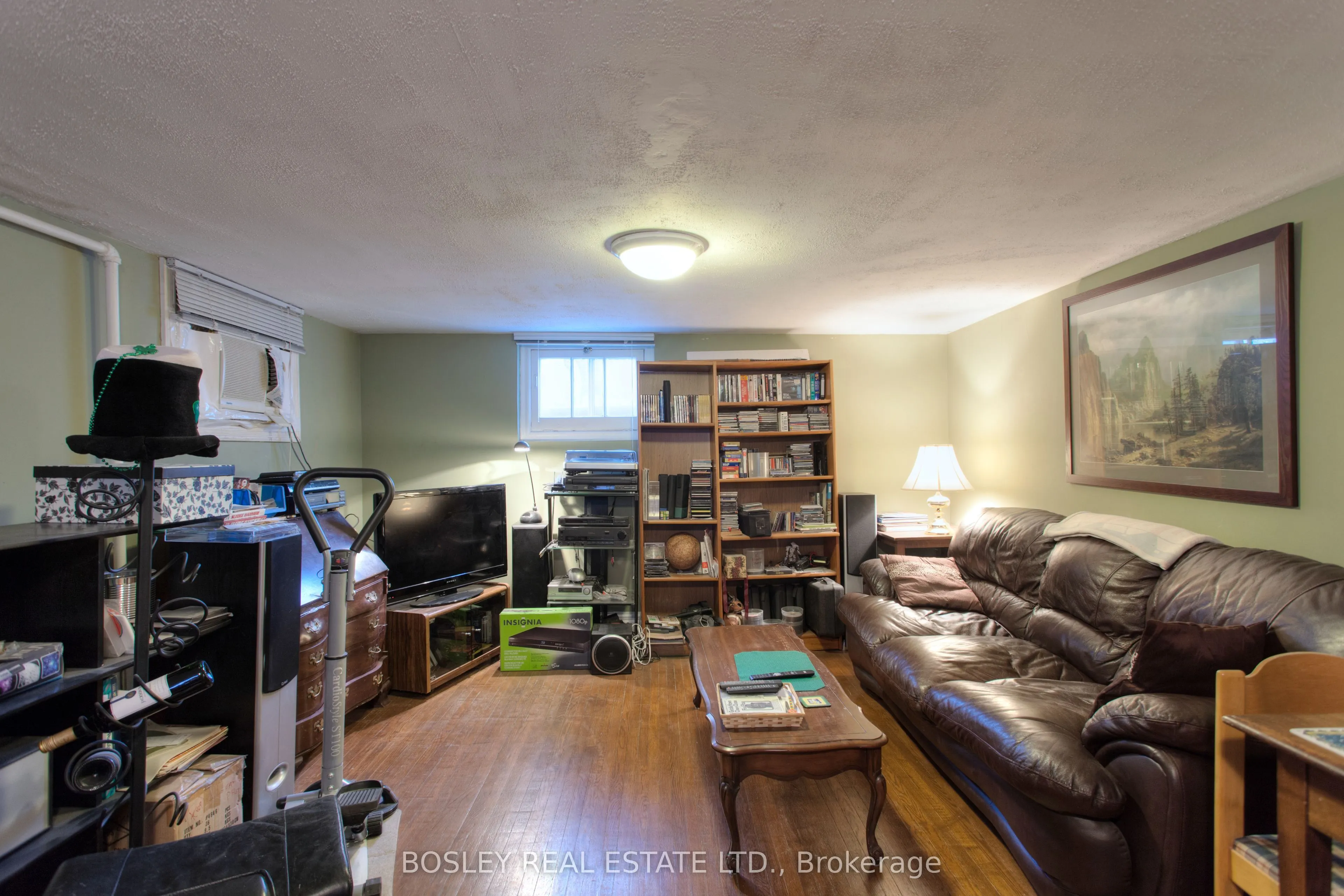 357 Roehampton Avenue
