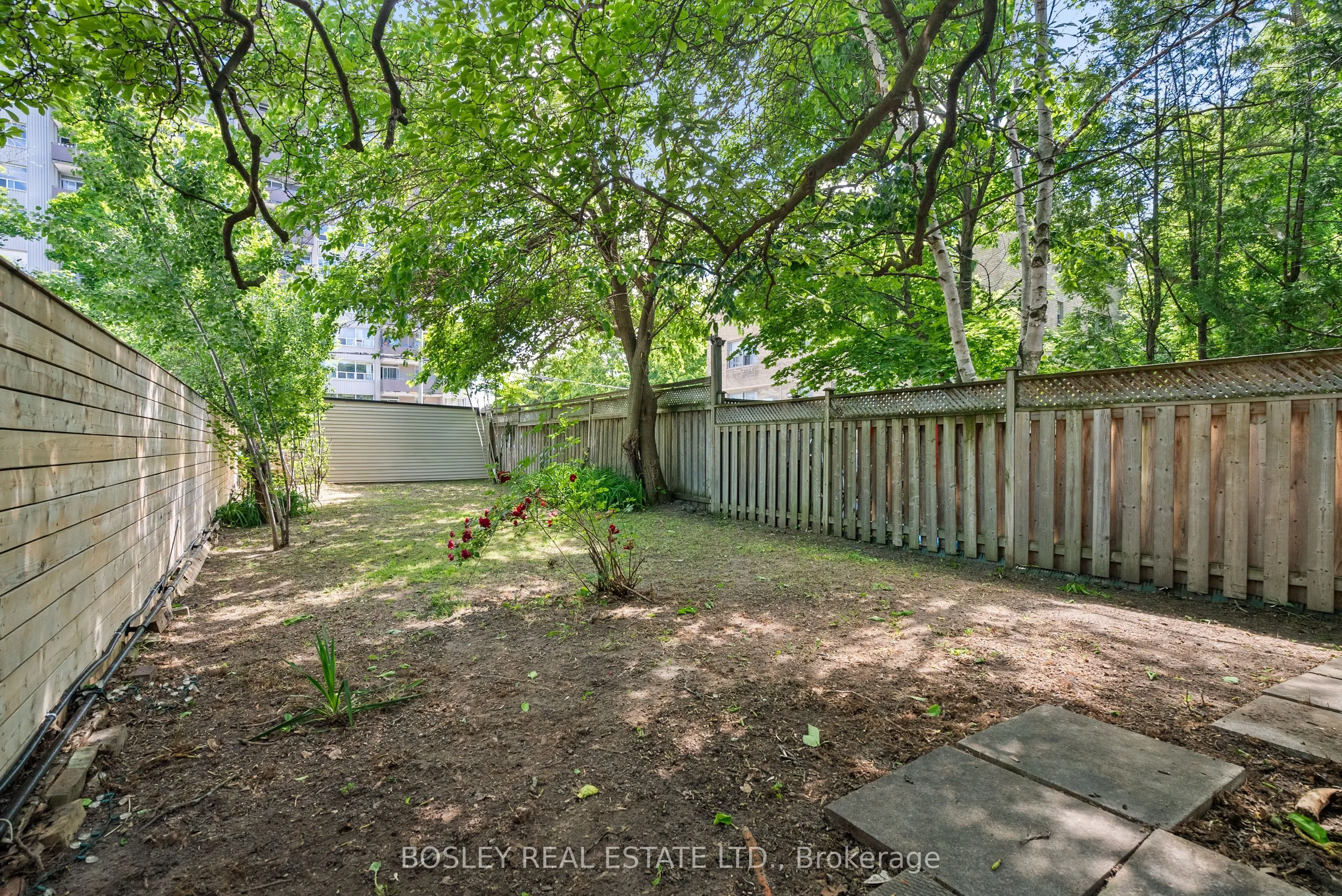 355 Roehampton Avenue
