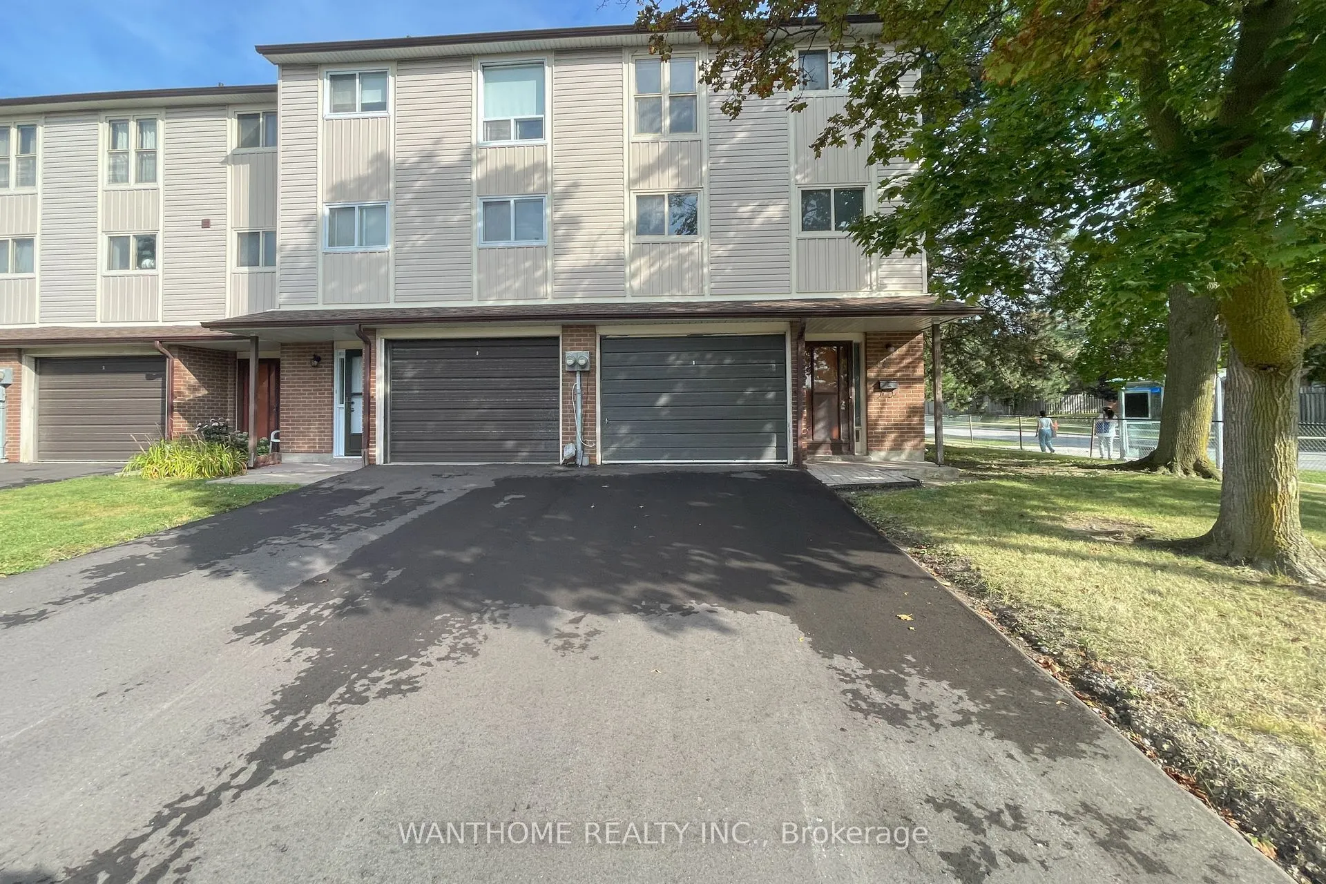 44 Freshmeadow Drive, #17