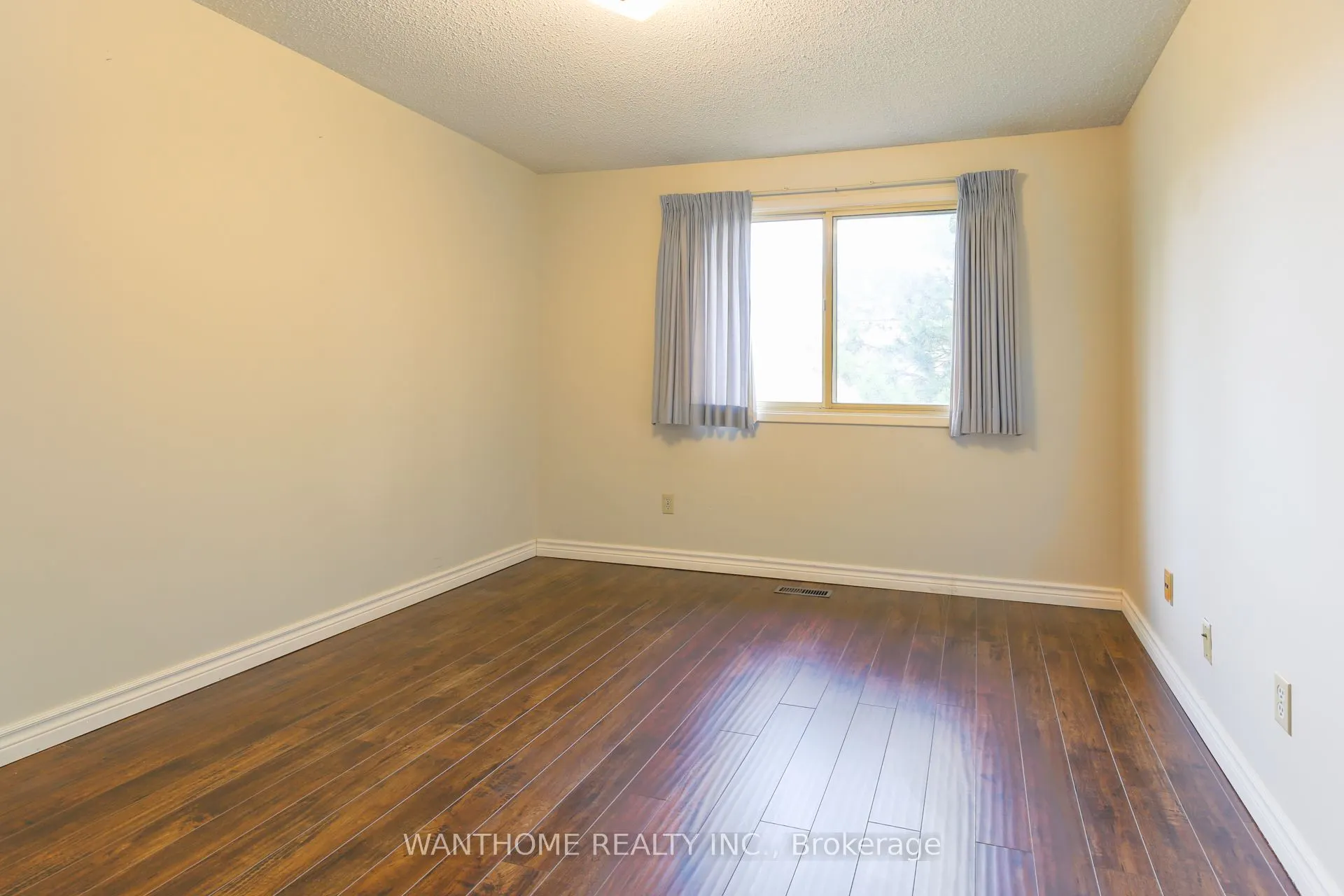 44 Freshmeadow Drive, #17