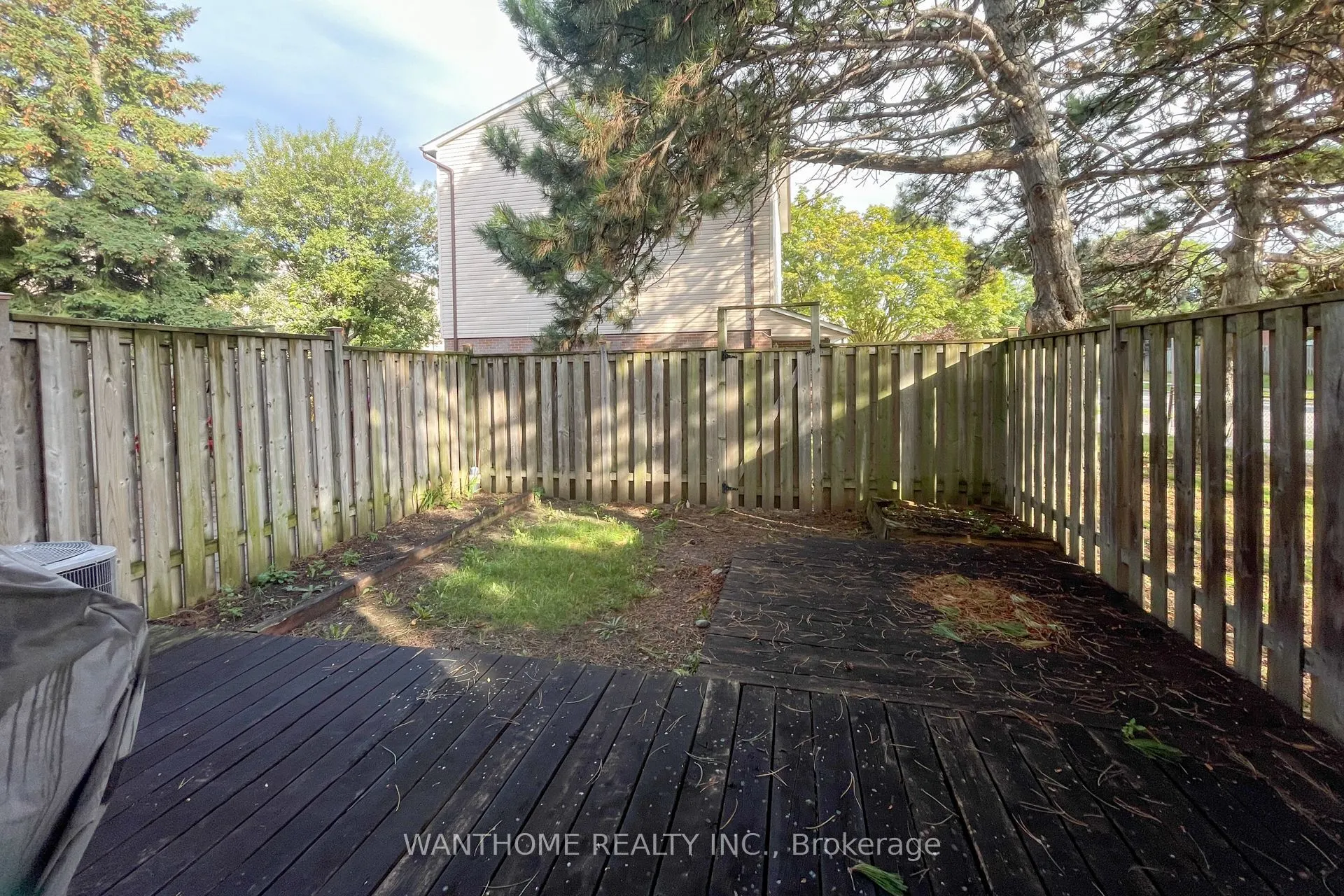 44 Freshmeadow Drive, #17