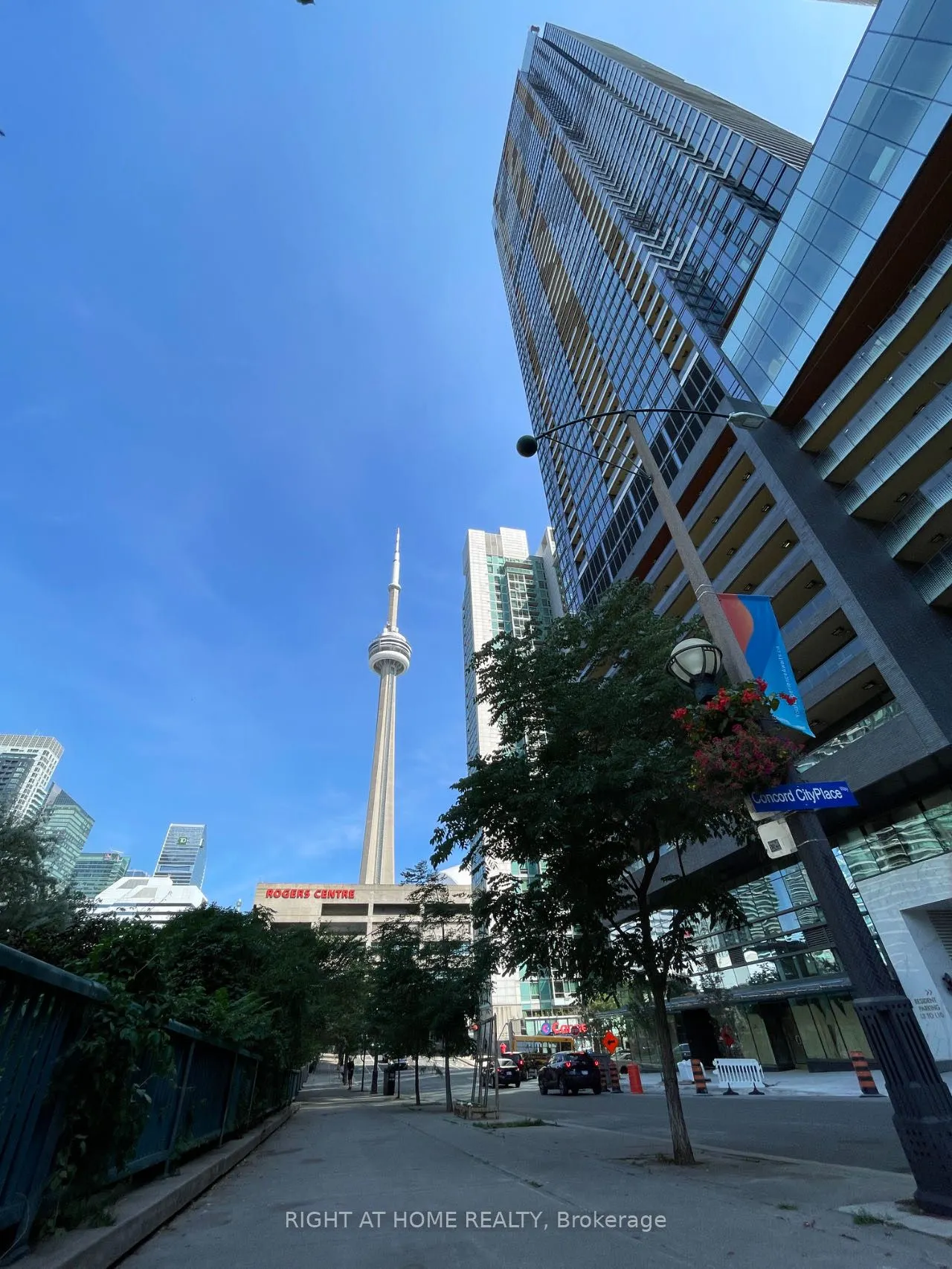 3 Concord Cityplace Way, #2012