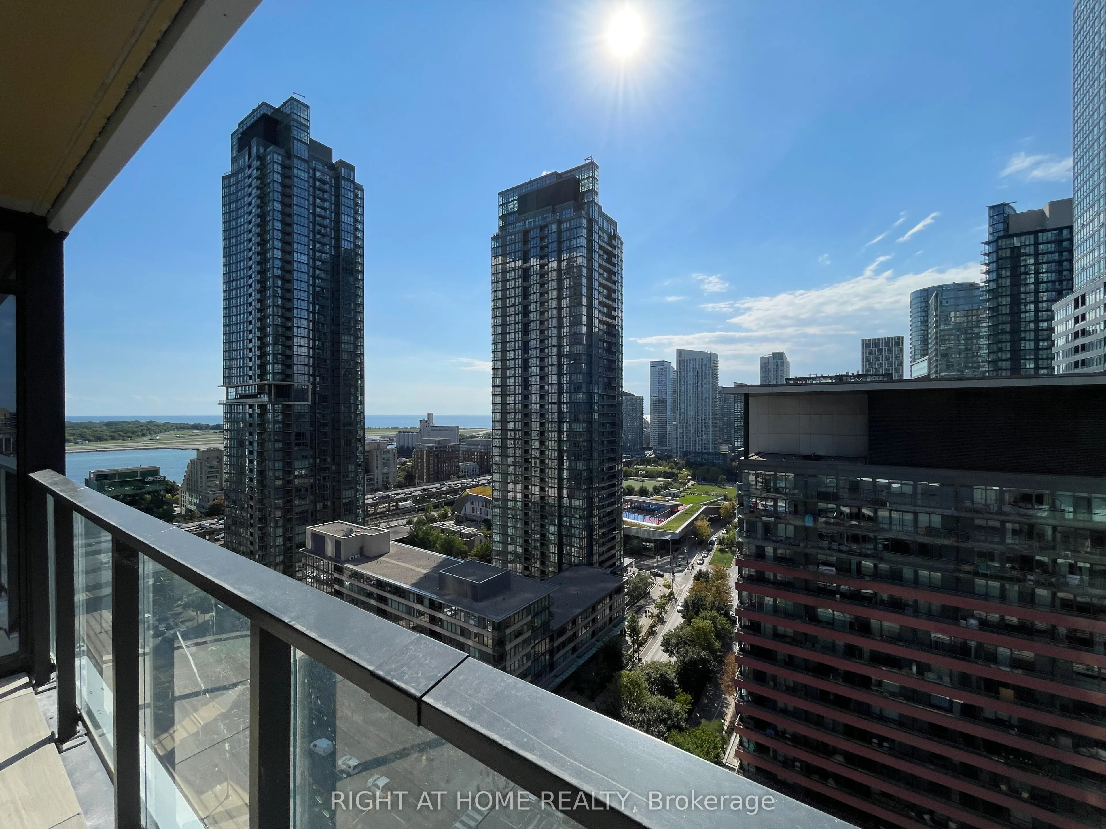 3 Concord Cityplace Way, #2012