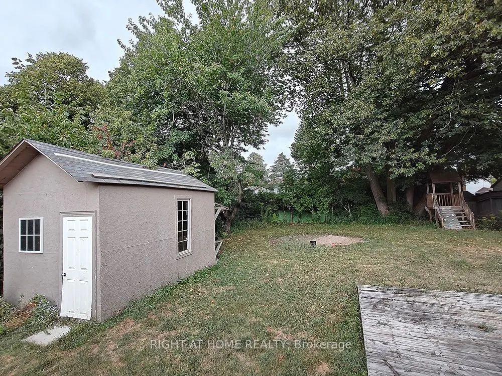 182 mcnicoll Avenue