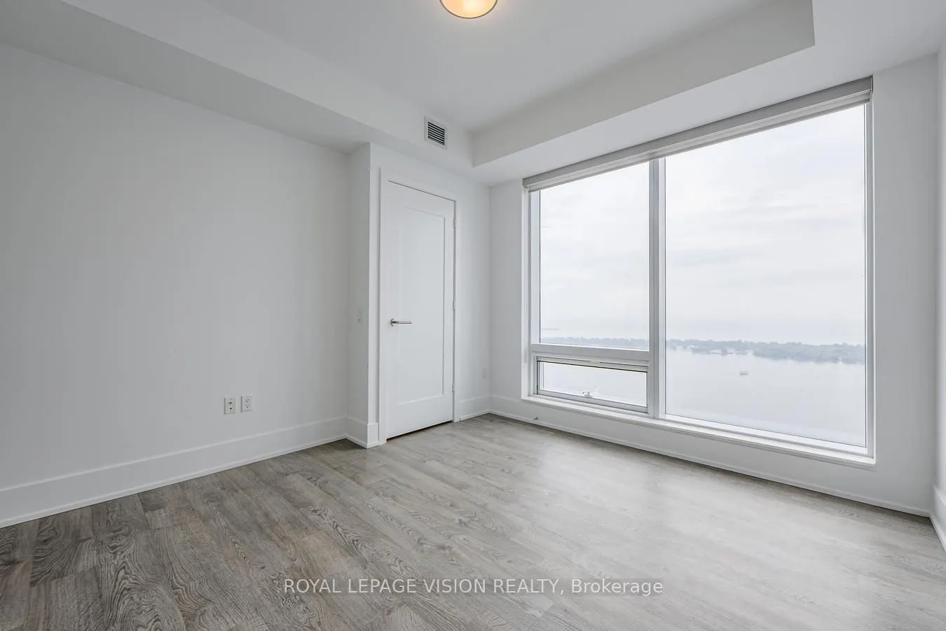10 York Street, #6105