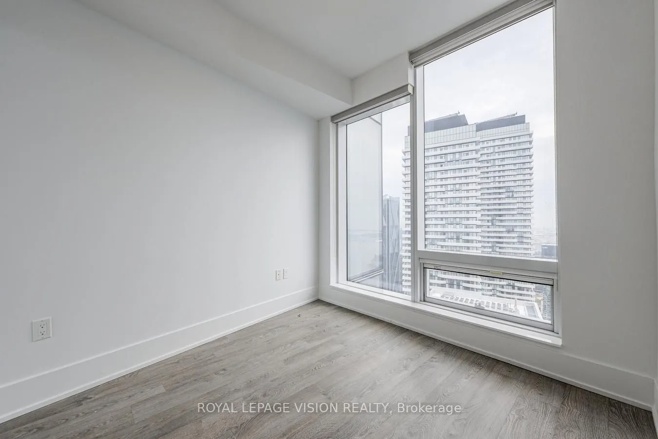 10 York Street, #6105