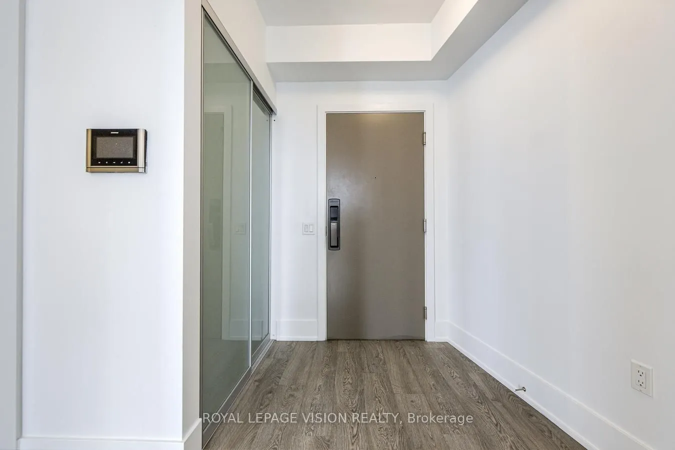10 York Street, #6105