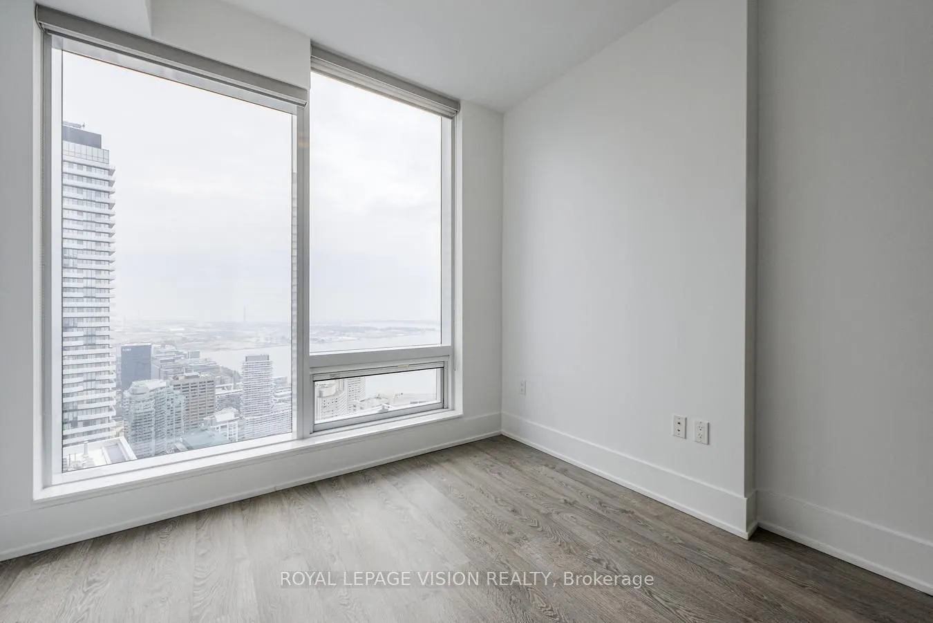10 York Street, #6105