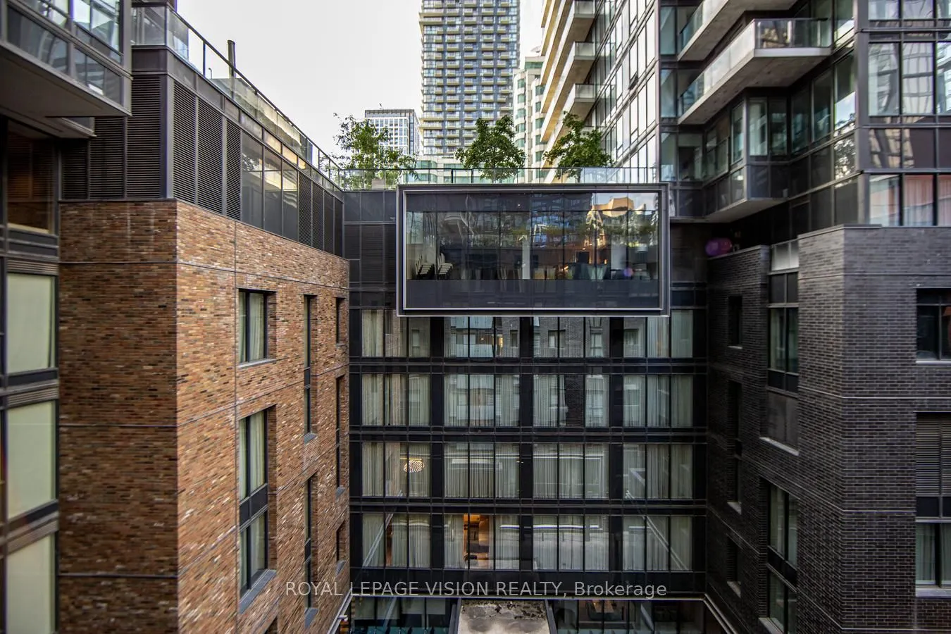 115 Blue Jays Way, #803