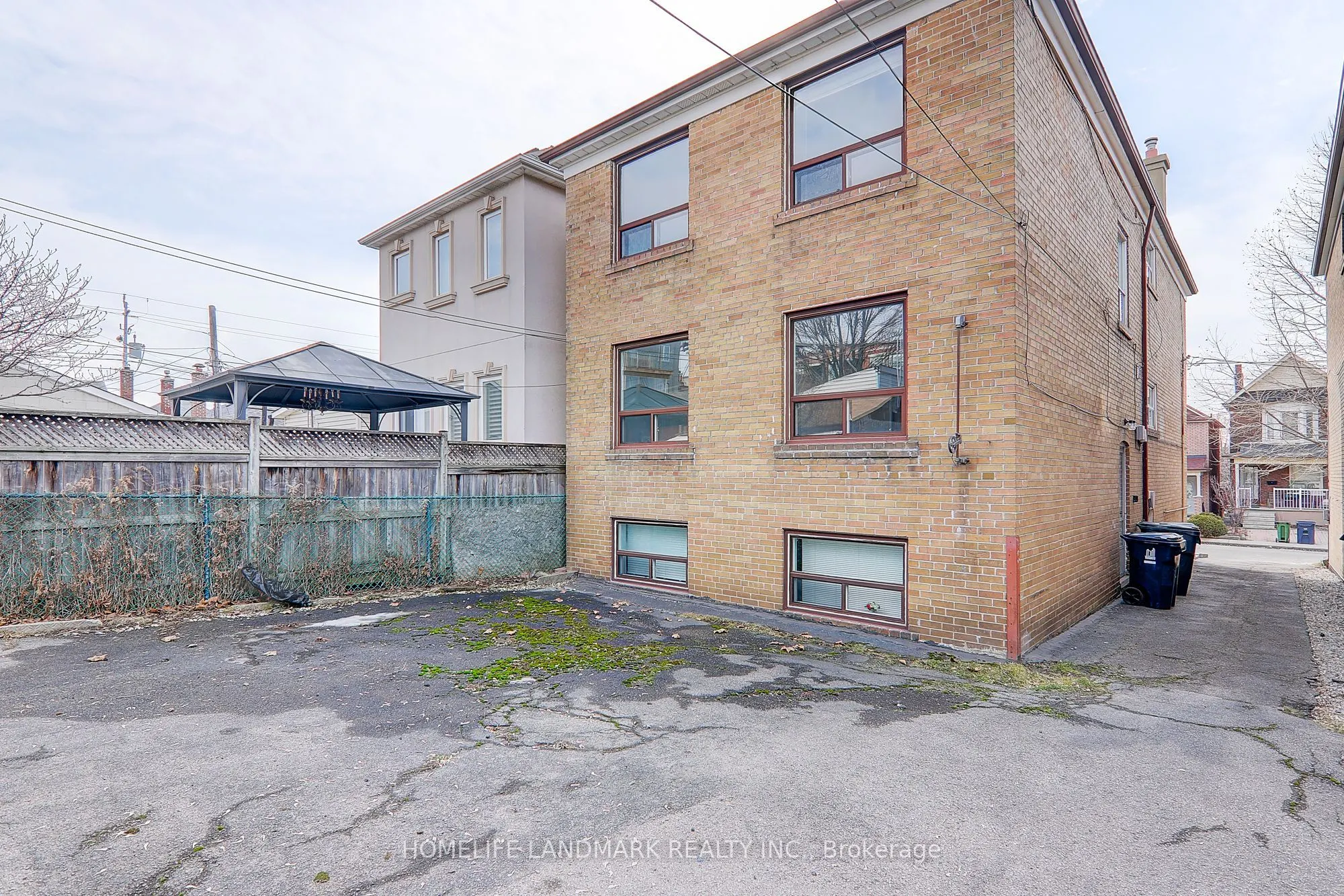 8 Hanson Road, #2(Upper