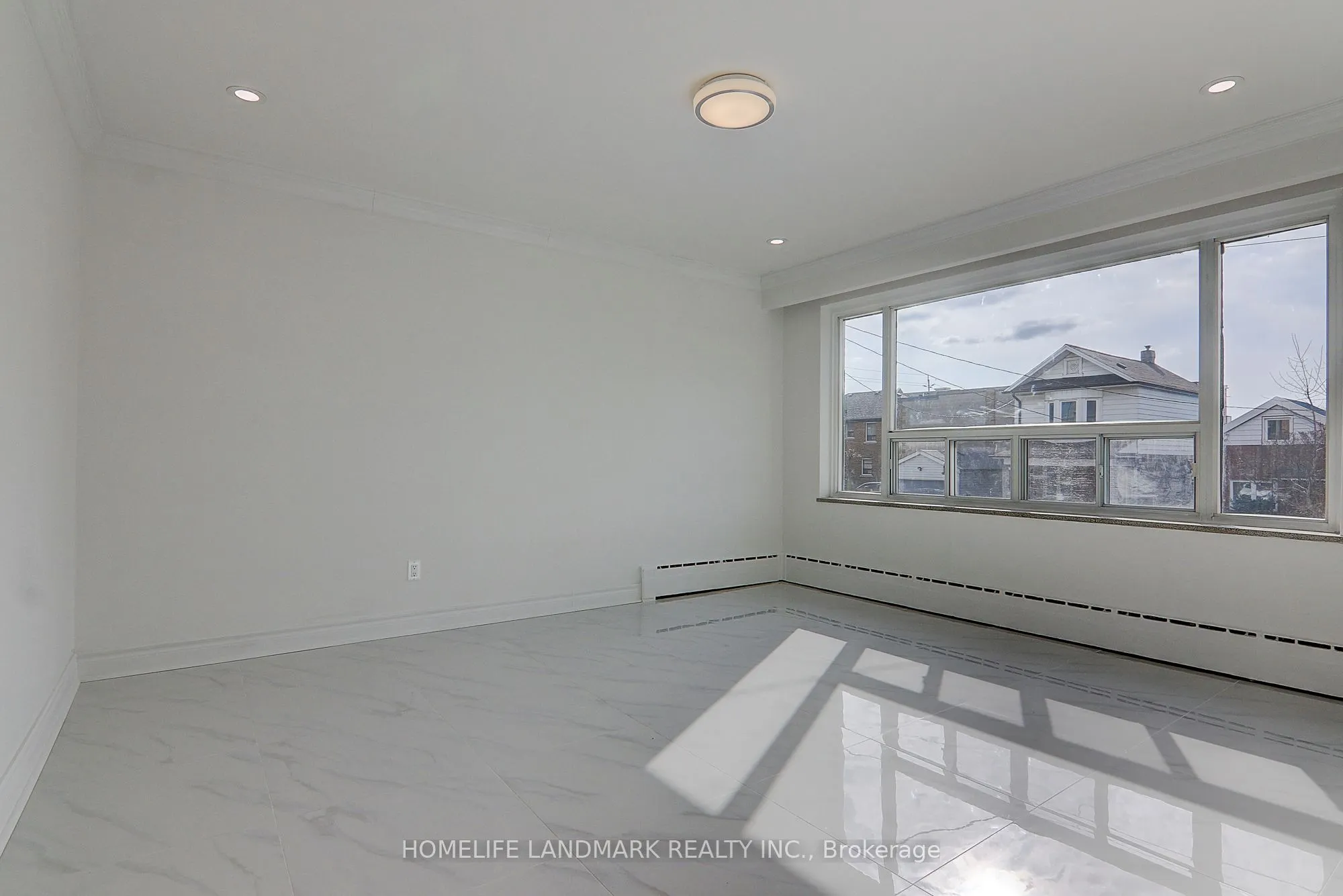 8 Hanson Road, #2(Upper