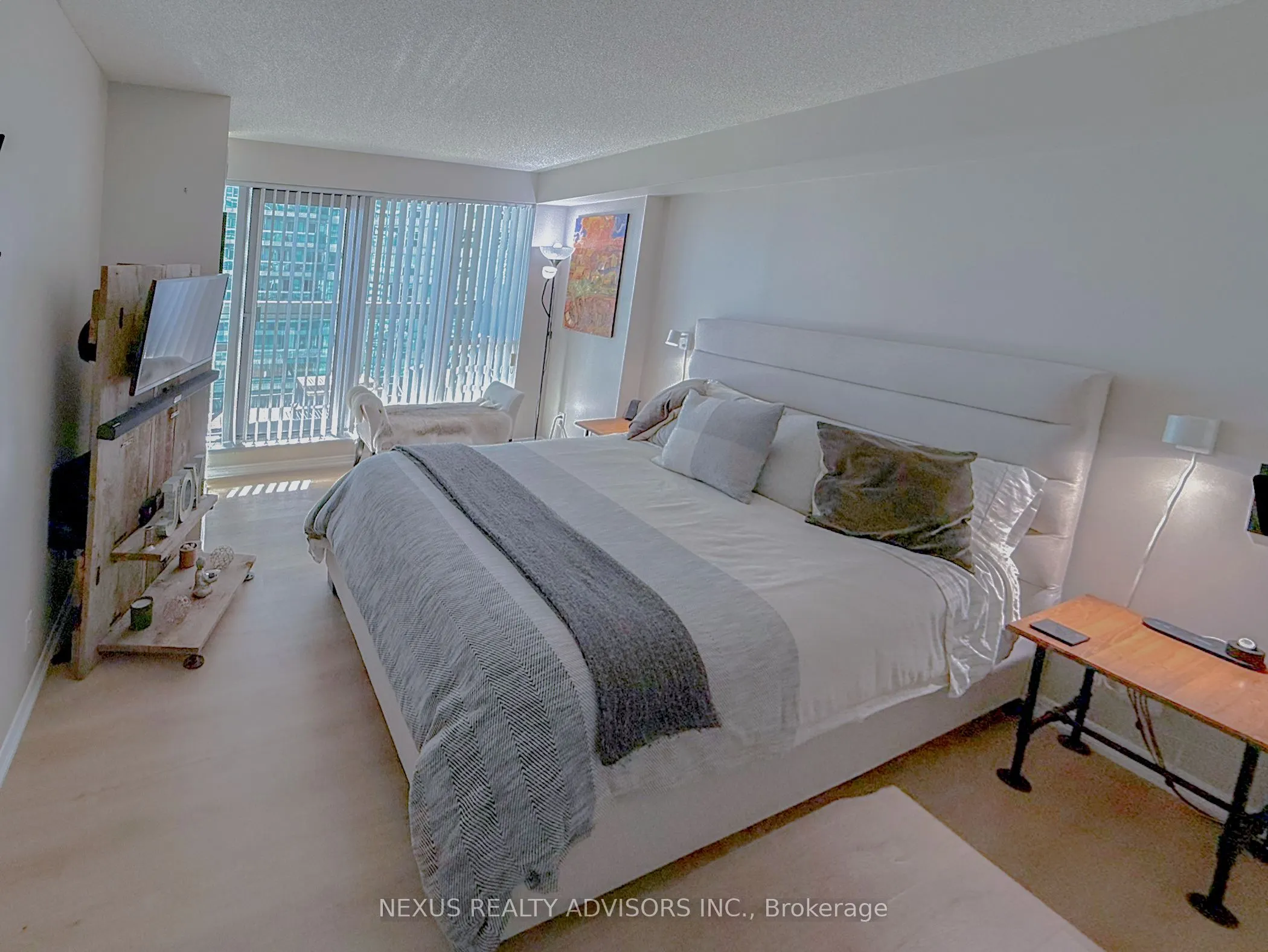 10 Yonge Street, #1213