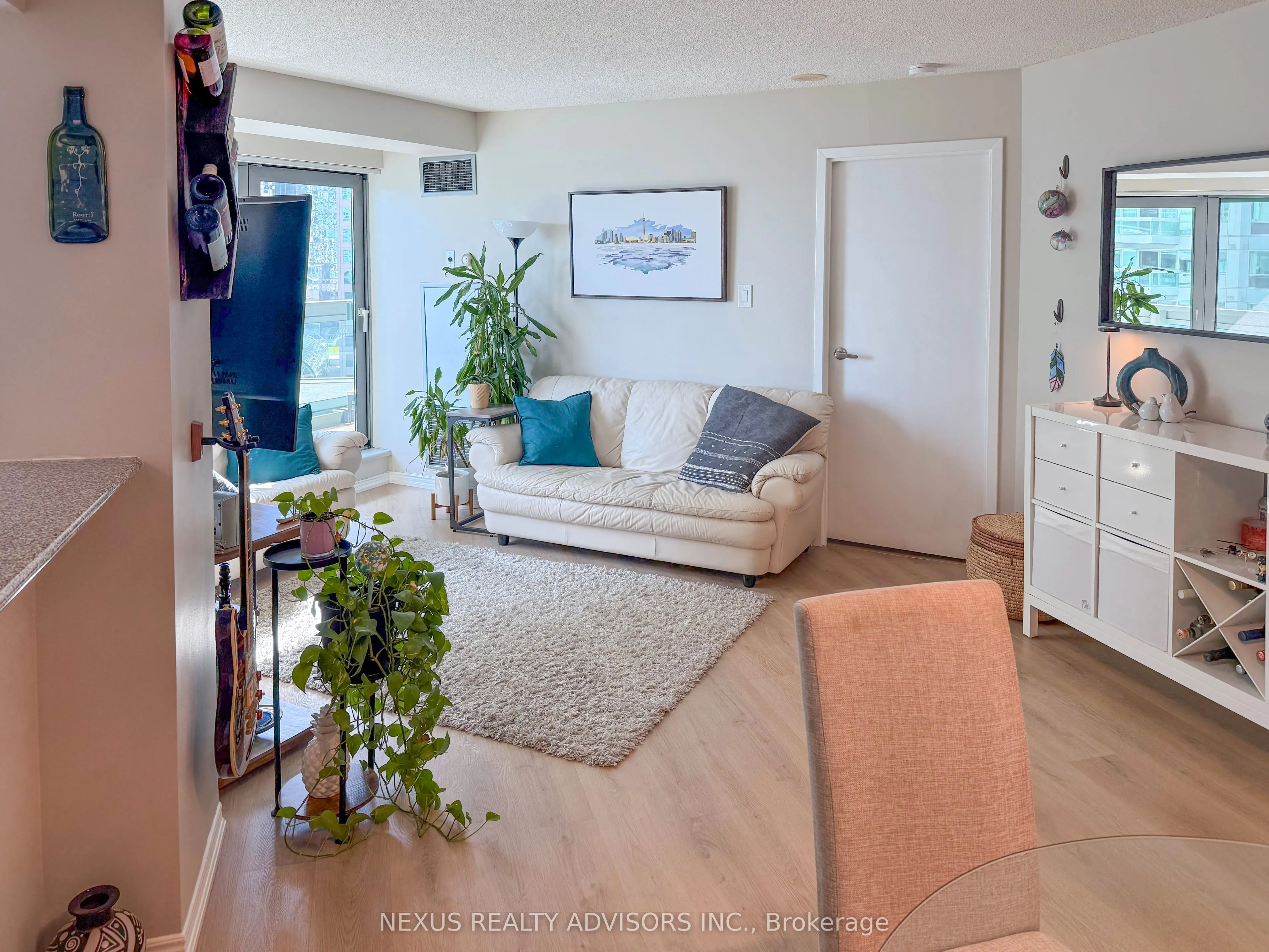 10 Yonge Street, #1213