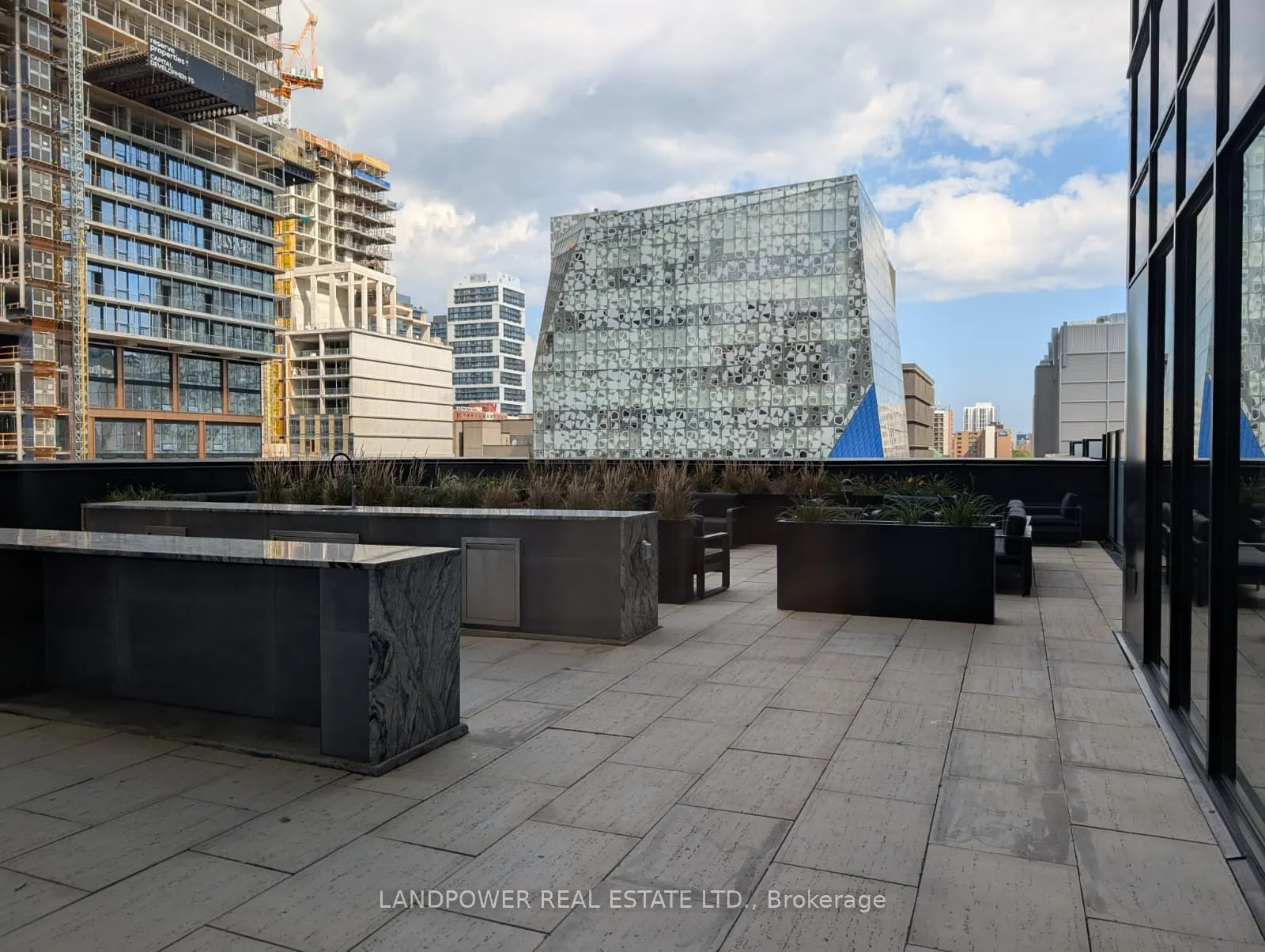 20 Edward Street, #1918