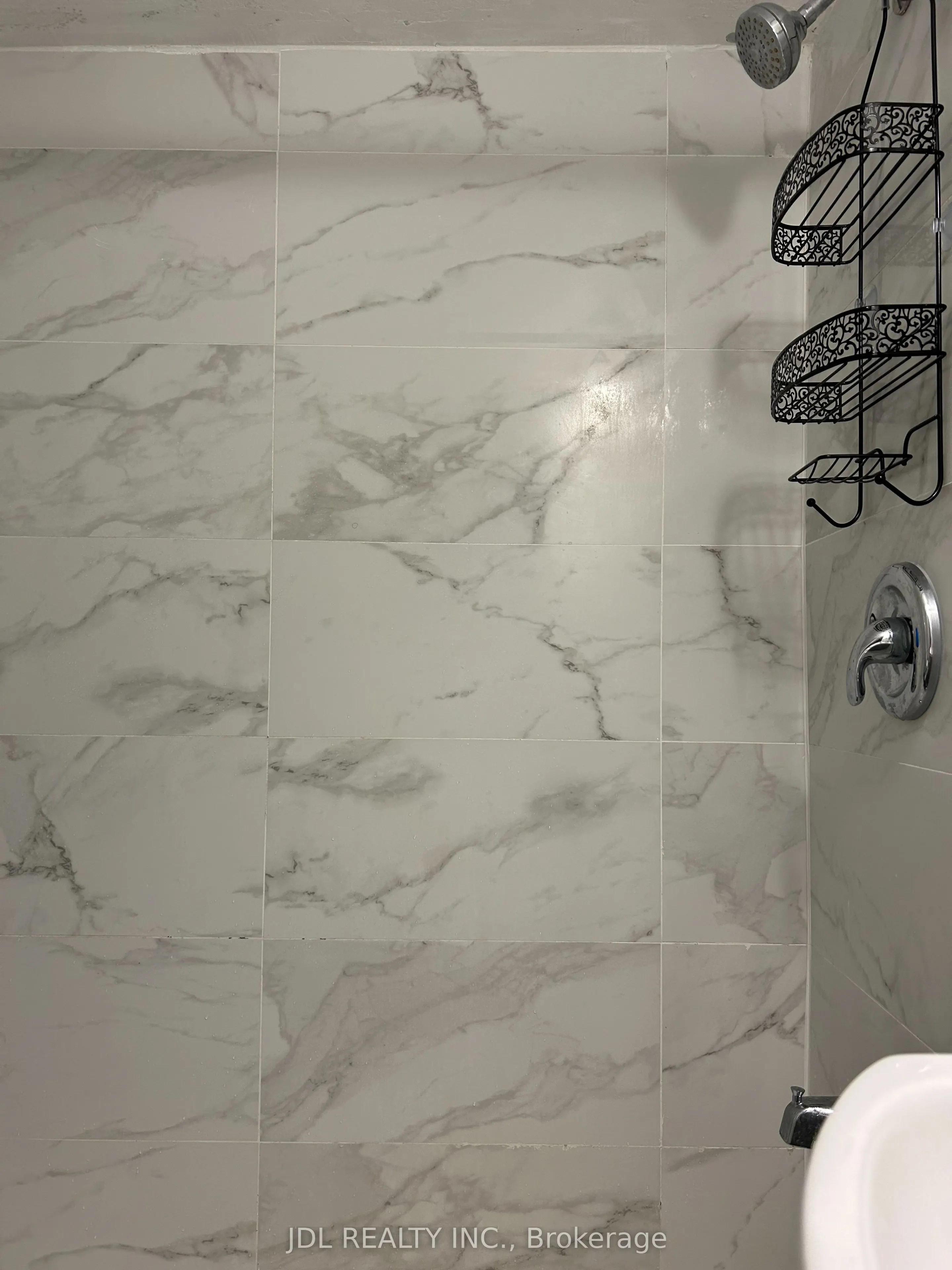 18 Cadillac Ave Avenue