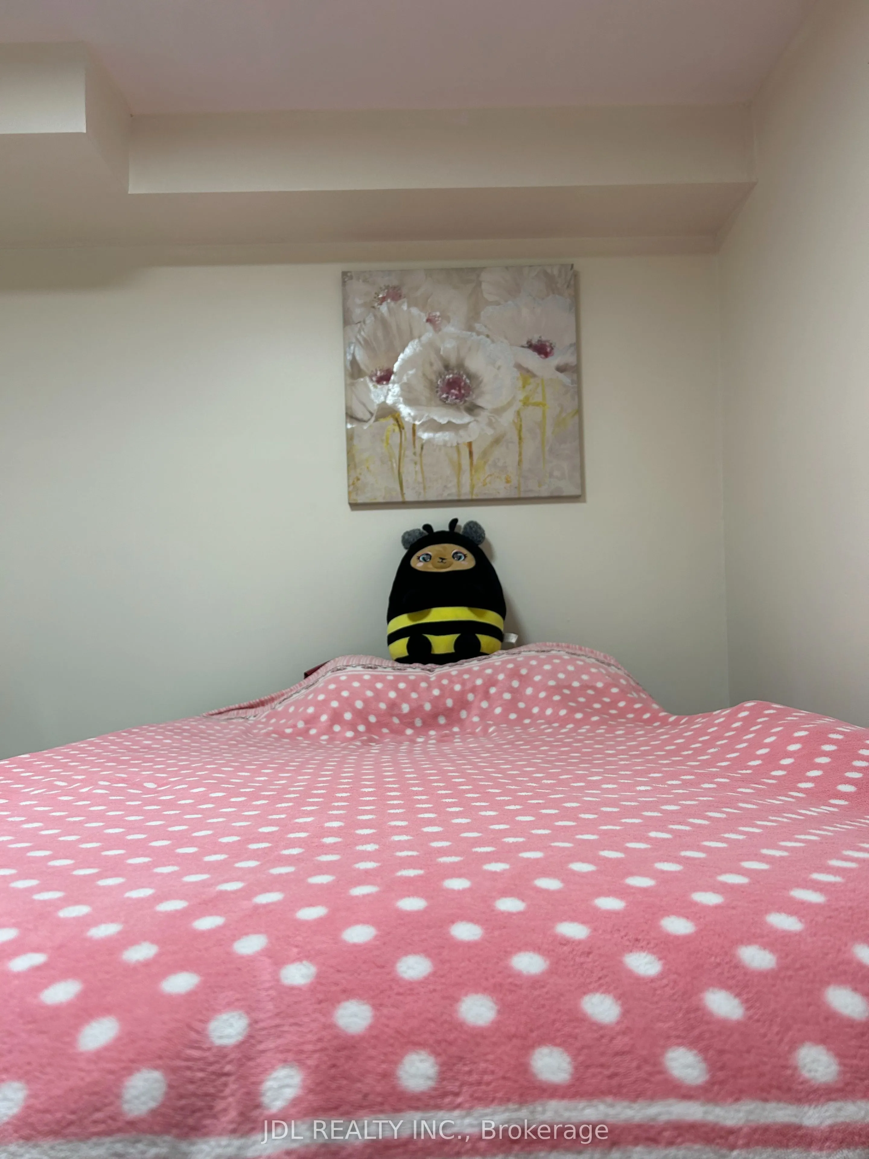 18 Cadillac Ave Avenue