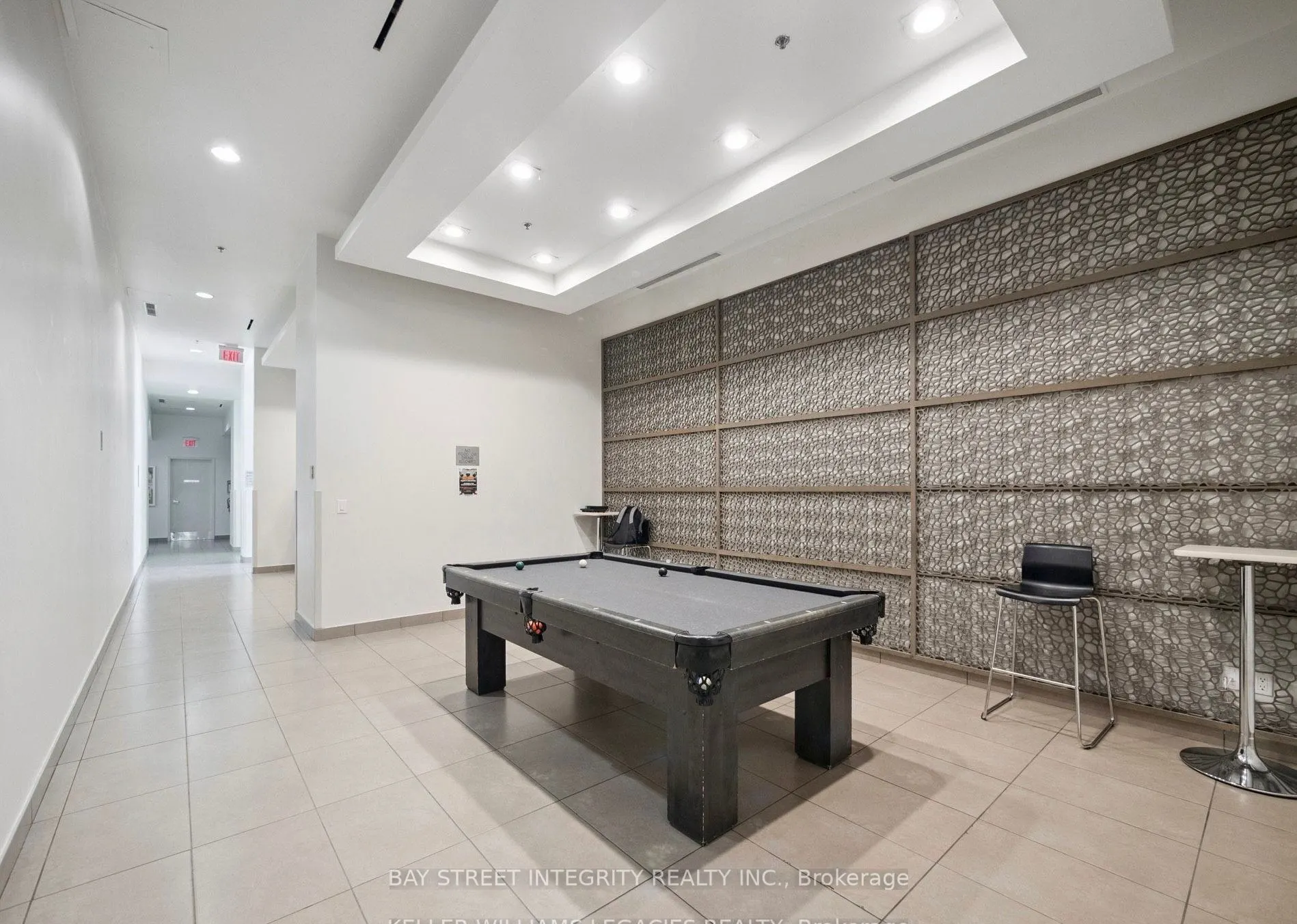 29 Singer Court, #2703
