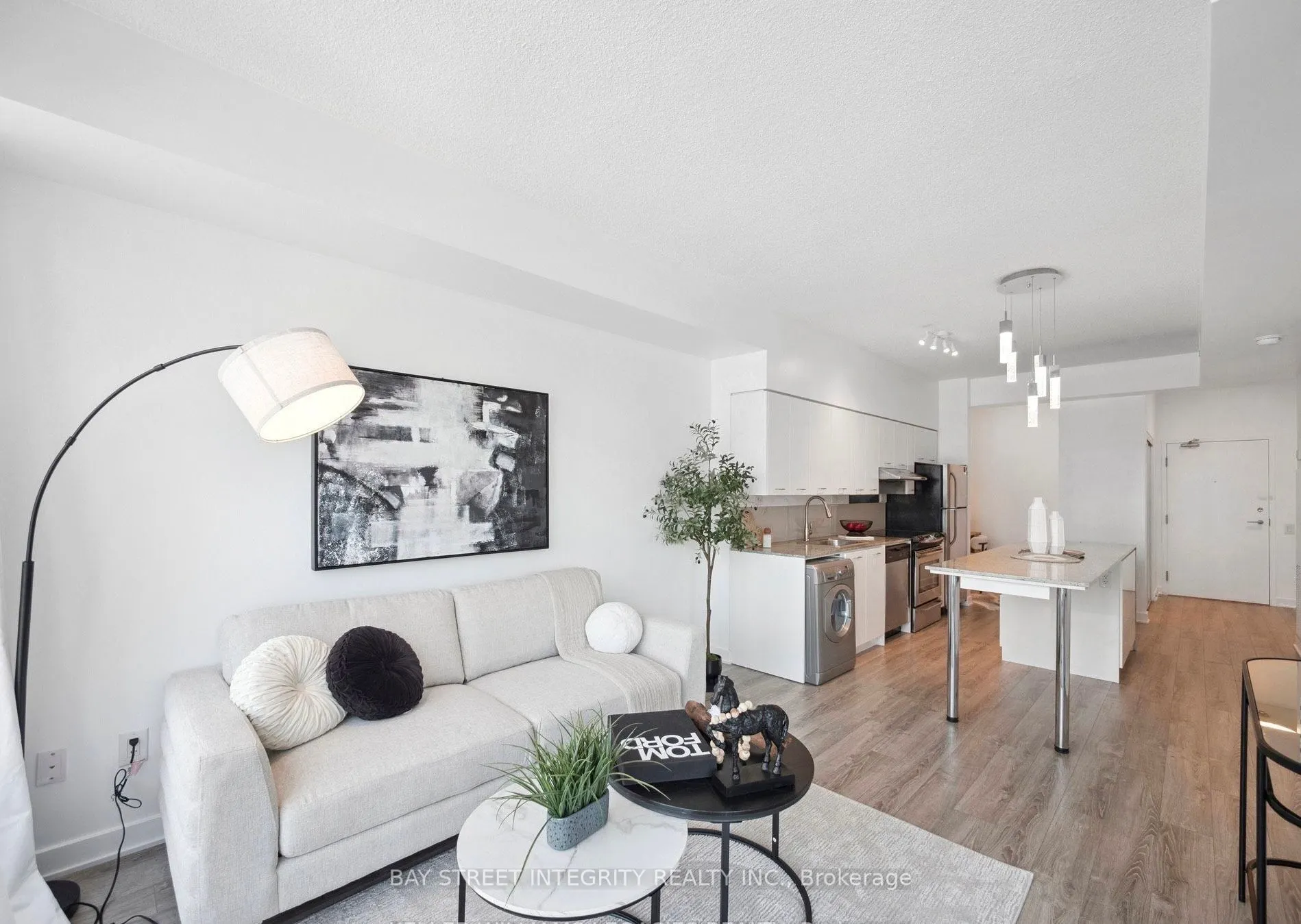 29 Singer Court, #2703