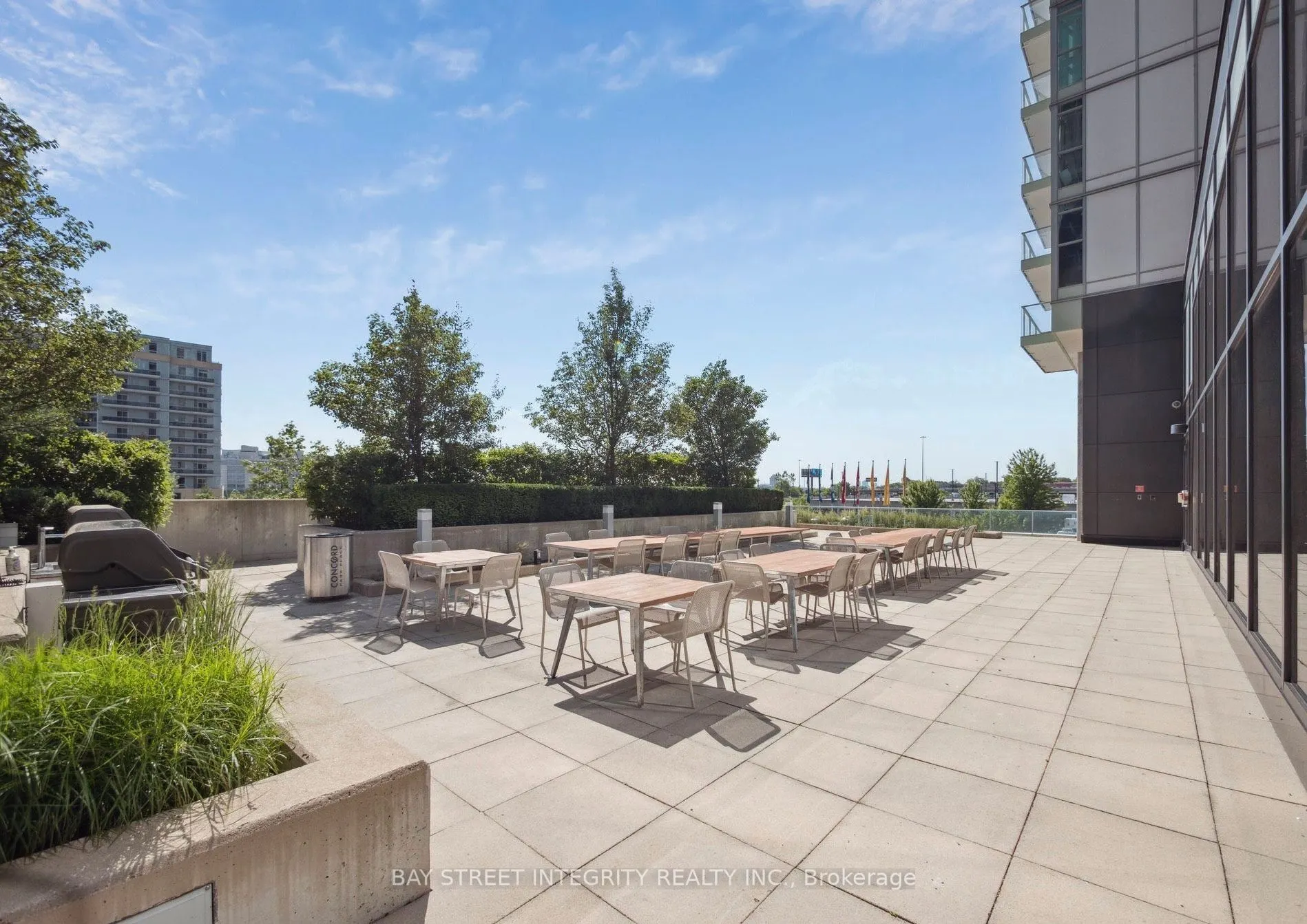 29 Singer Court, #2703