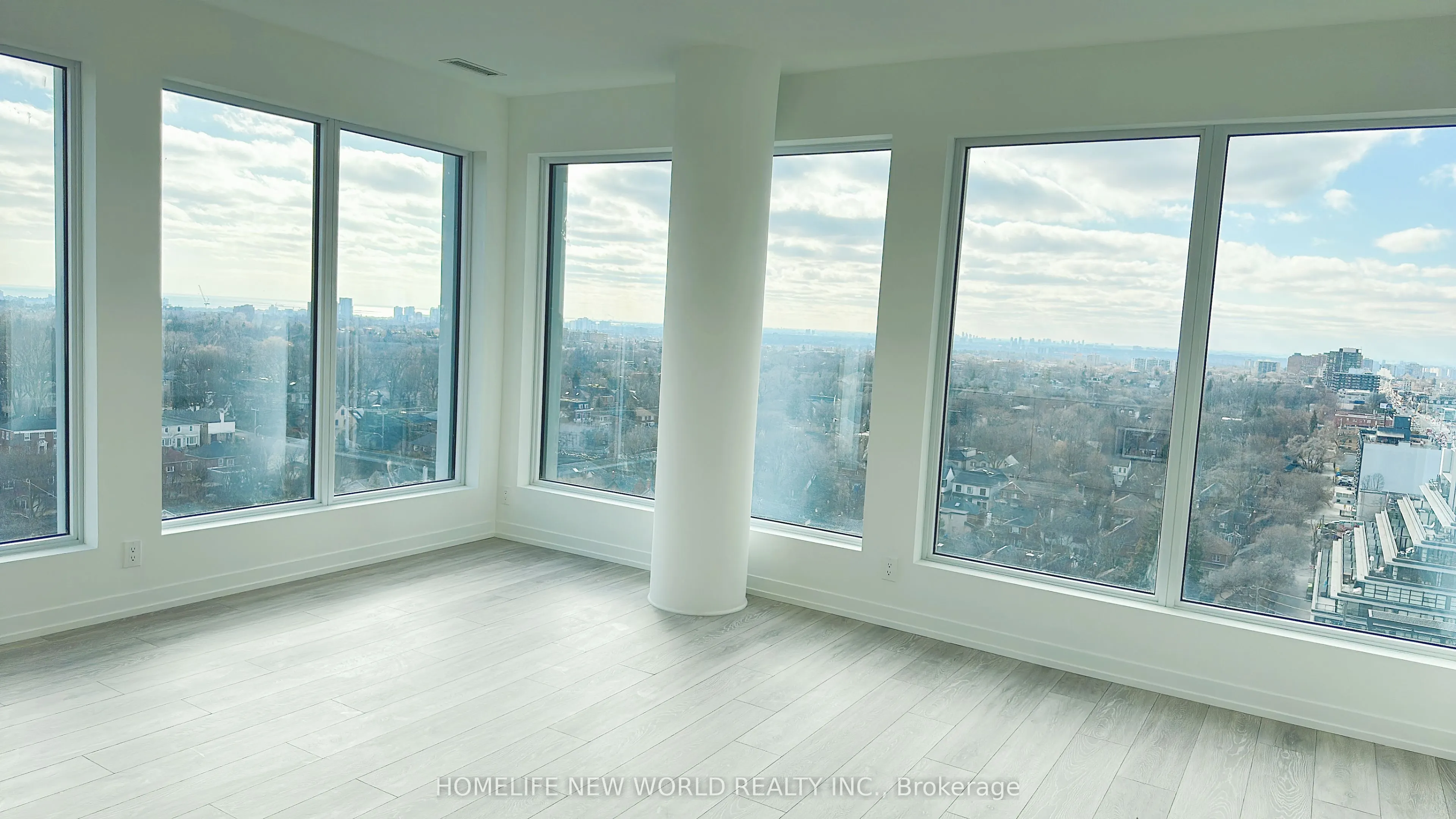 2020 Bathurst Street, #1621