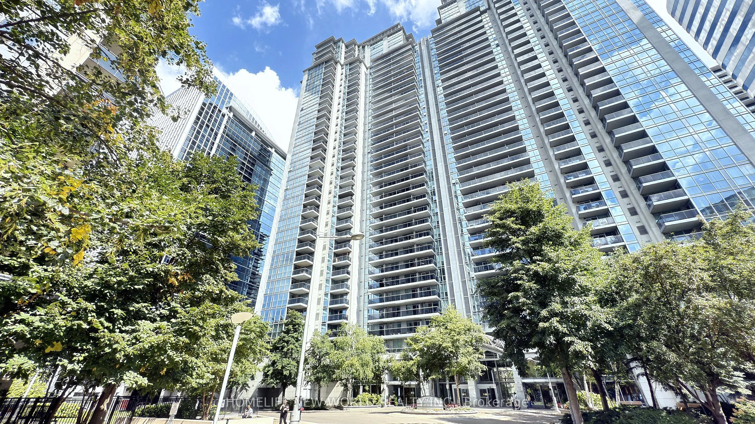 4978 Yonge Street, #1209