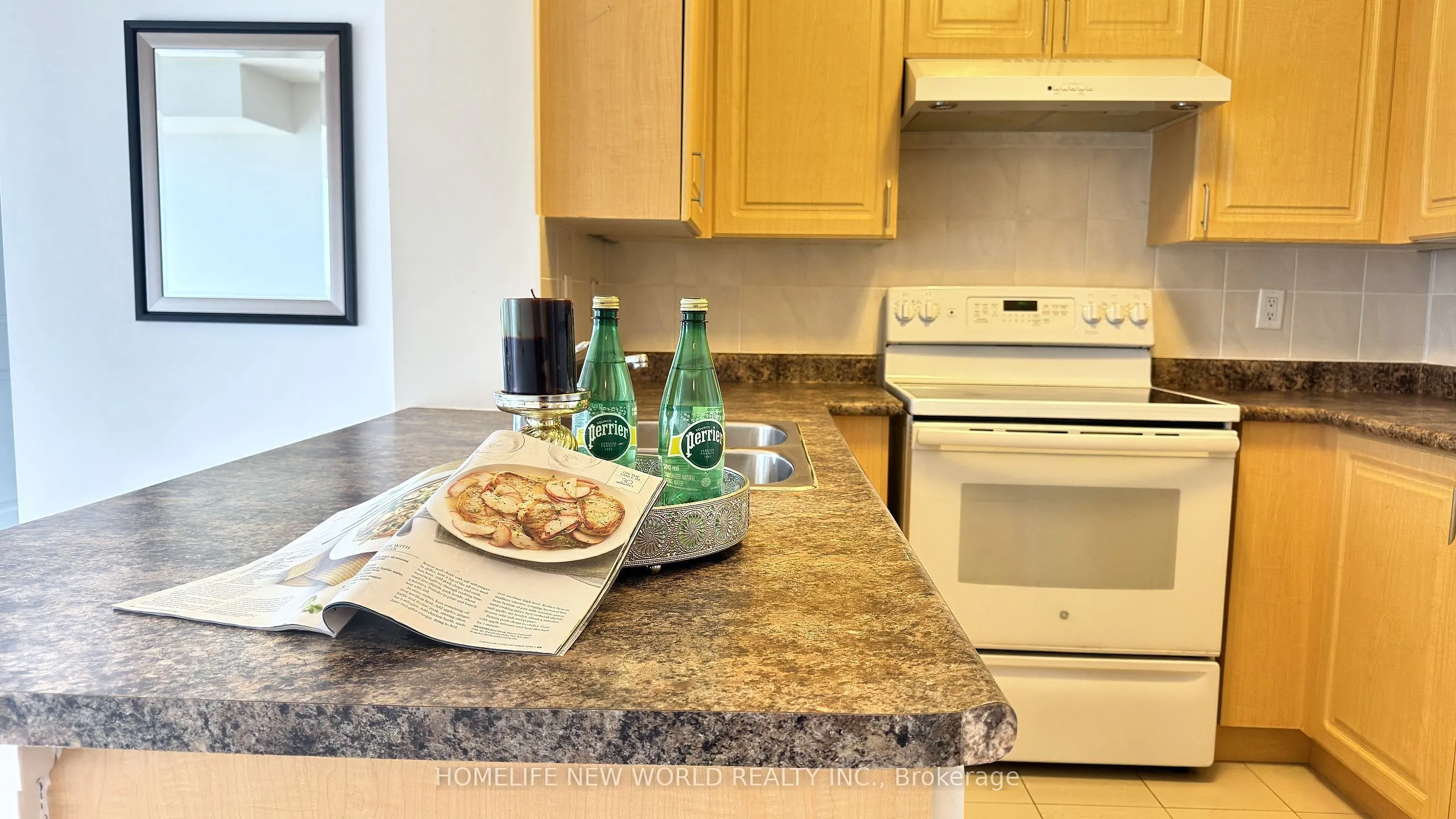 4978 Yonge Street, #1209