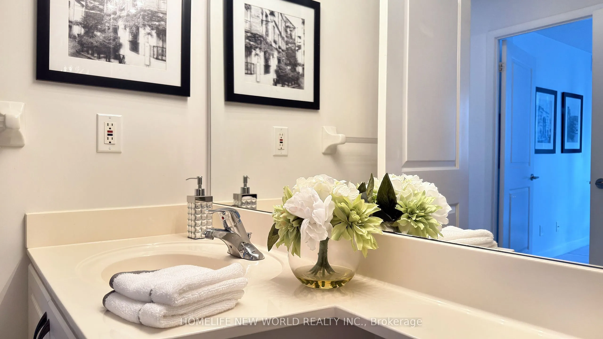 4978 Yonge Street, #1209