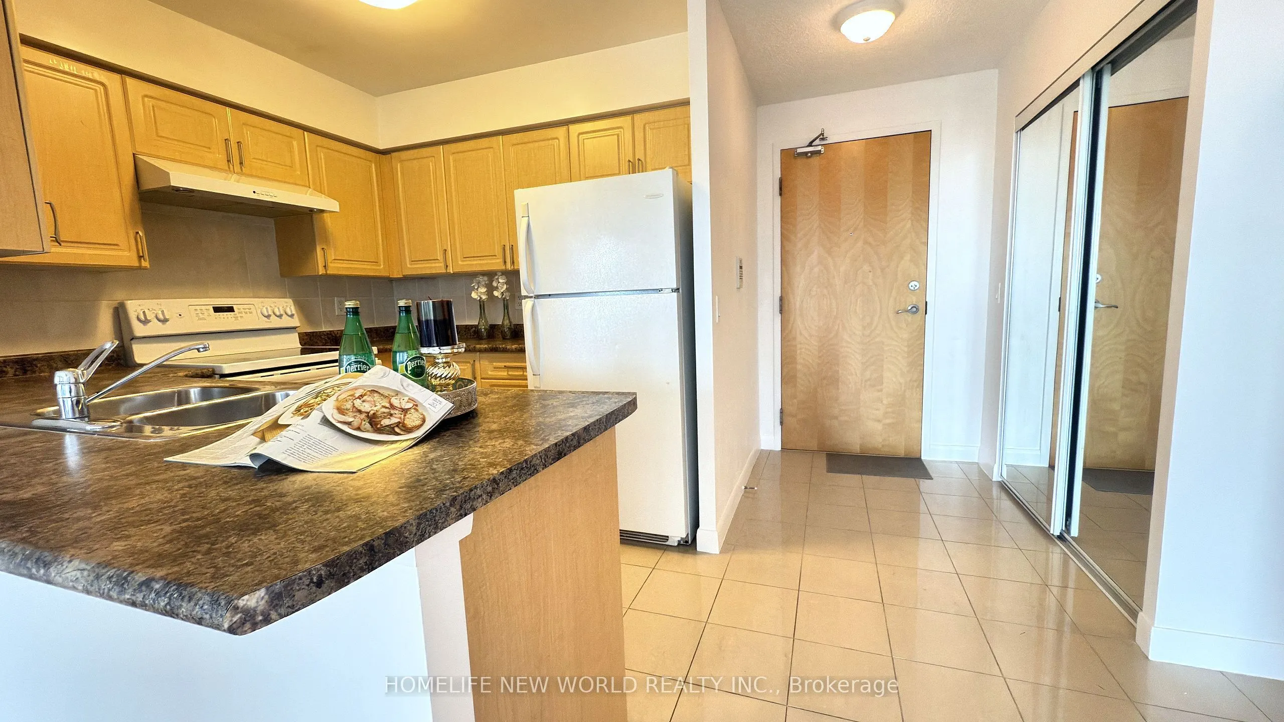 4978 Yonge Street, #1209