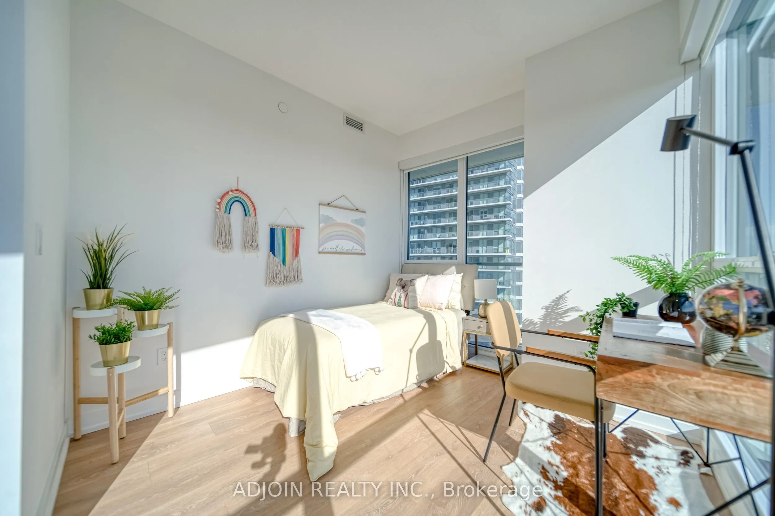 115 Mcmahon Drive, #3110