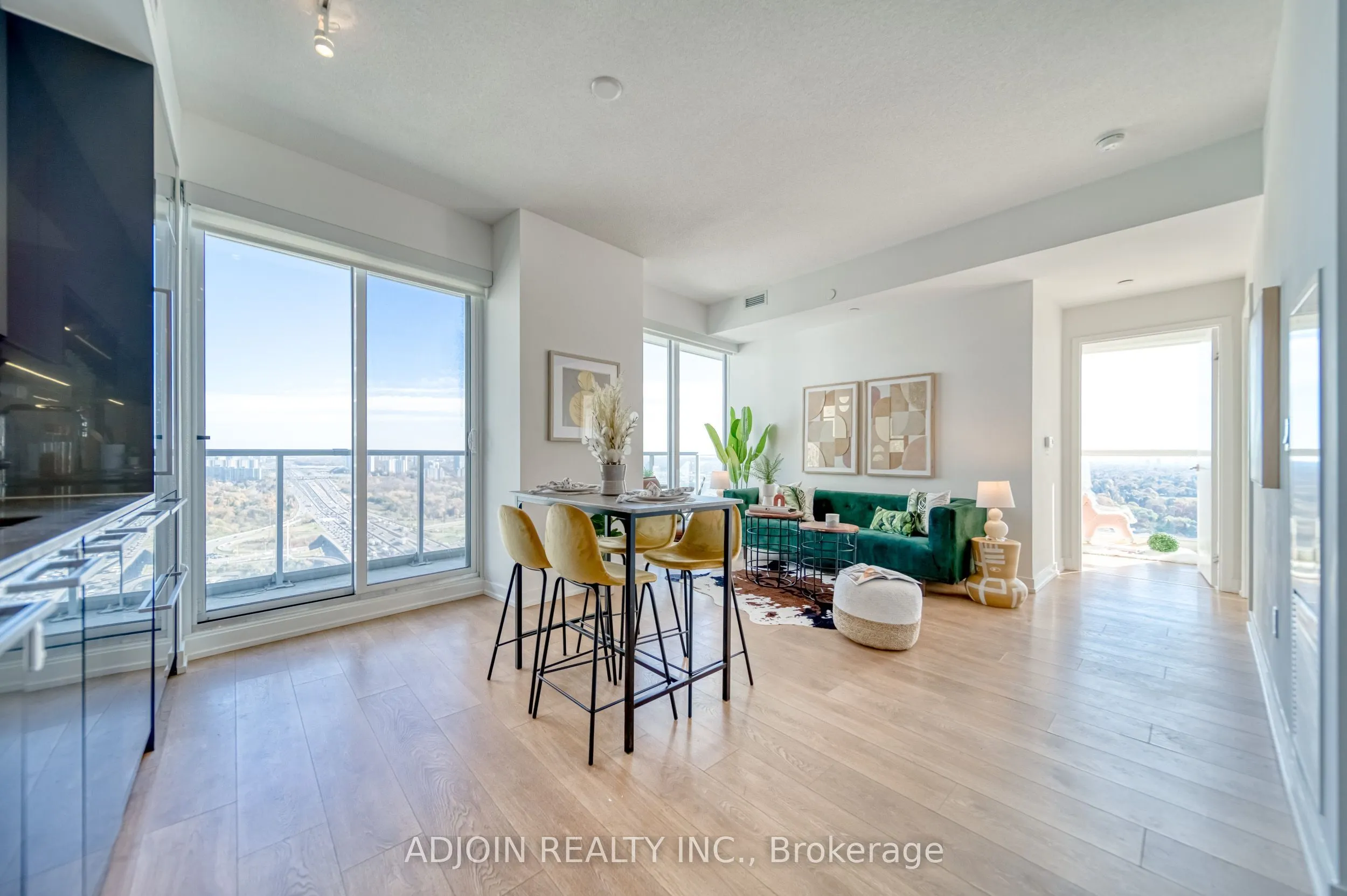 115 Mcmahon Drive, #3110