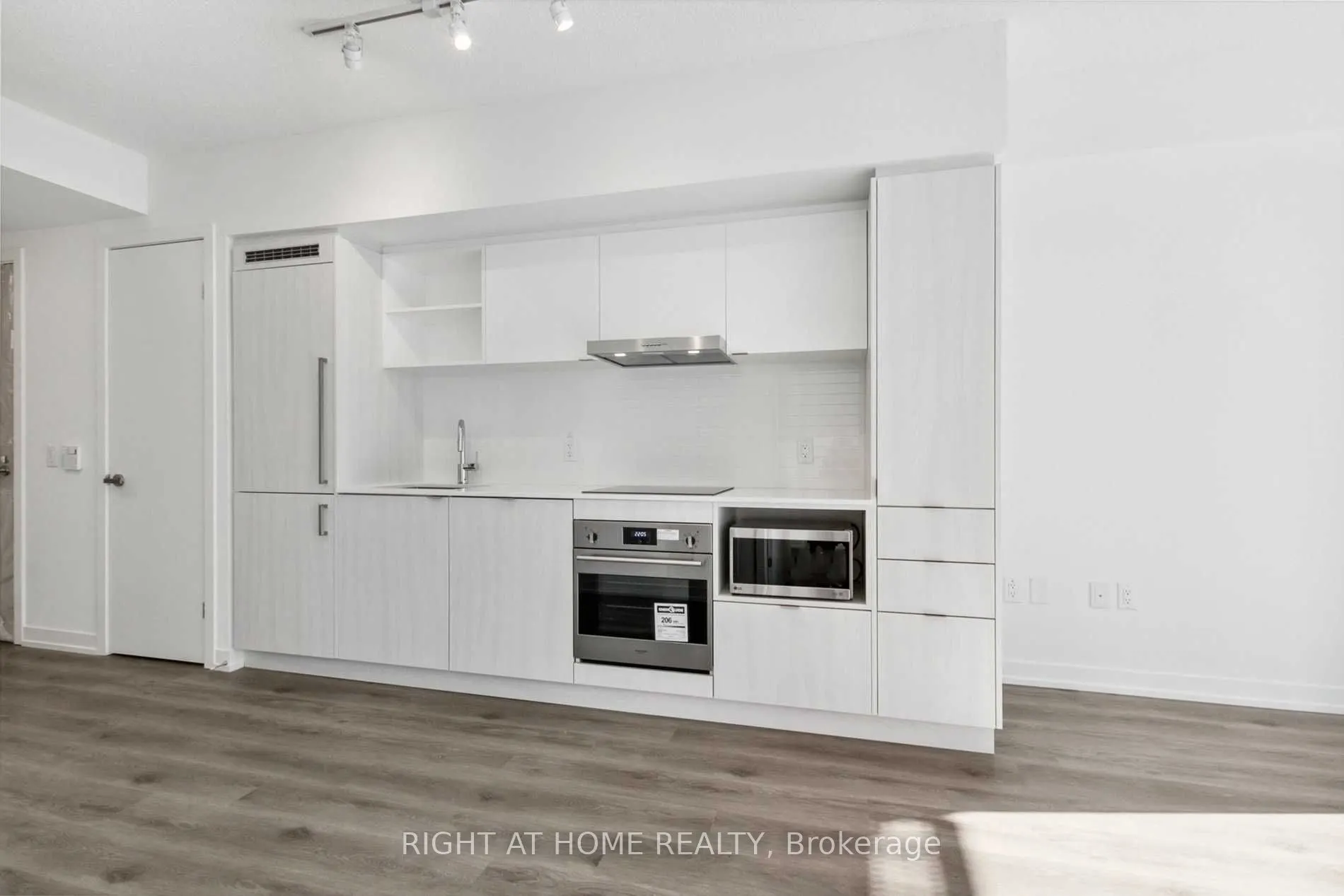 138 Downes Street, #2308