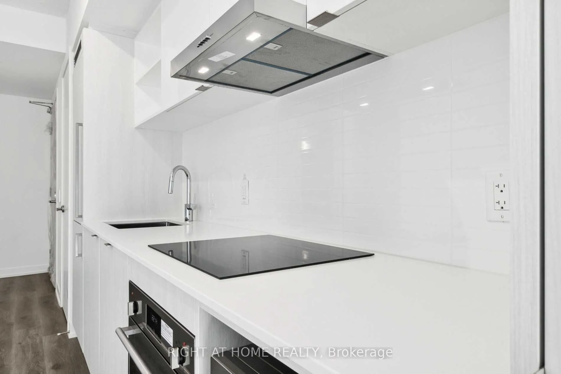 138 Downes Street, #2308