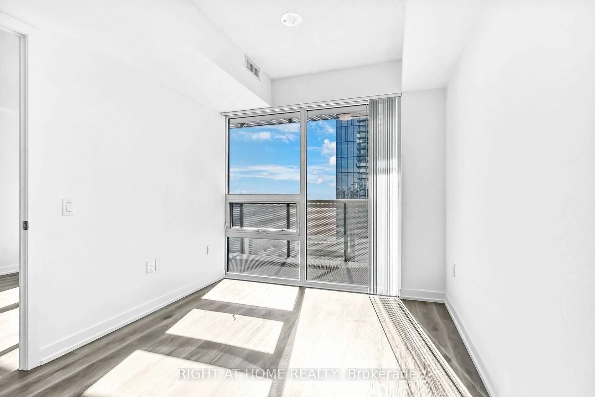 138 Downes Street, #2308