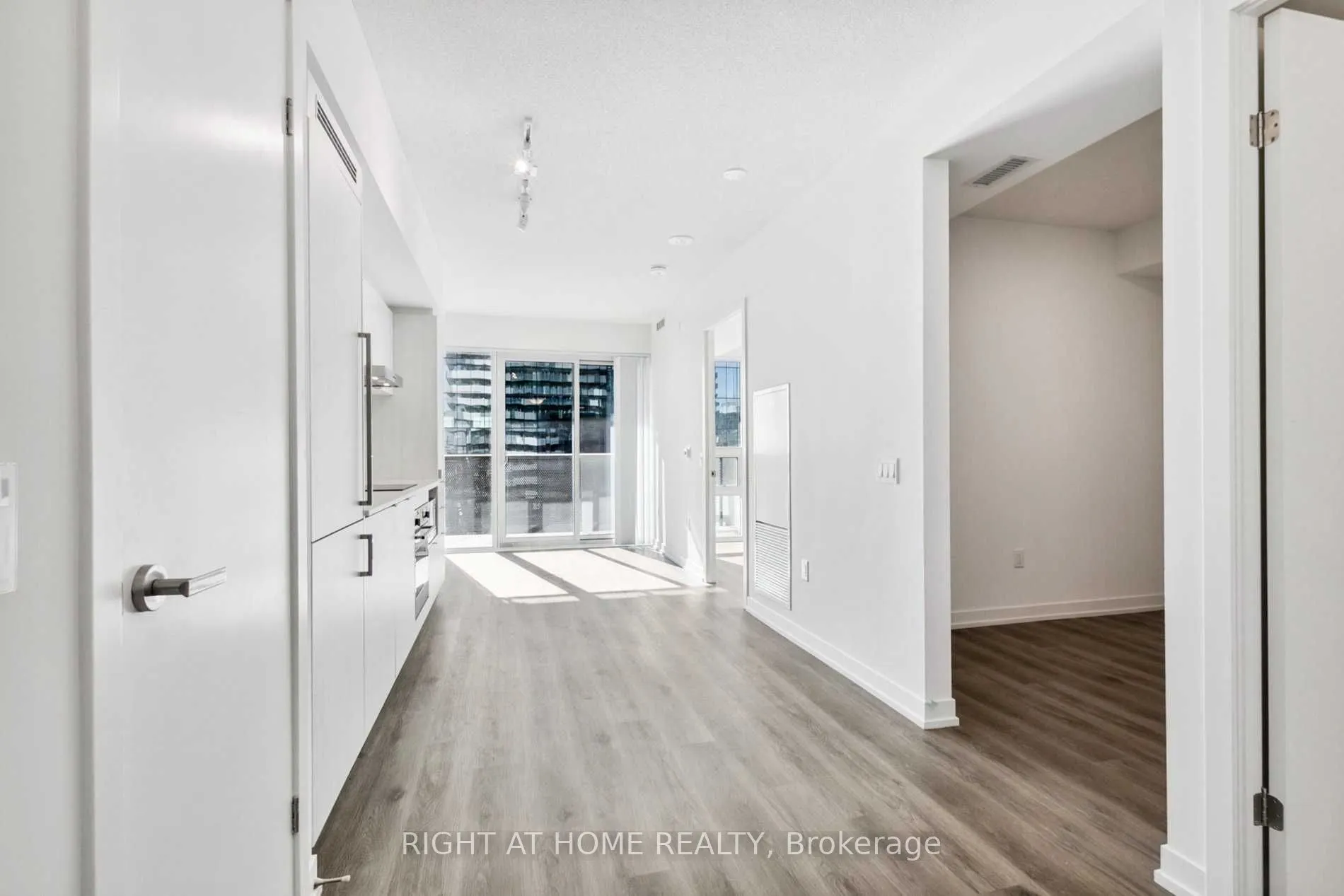 138 Downes Street, #2308