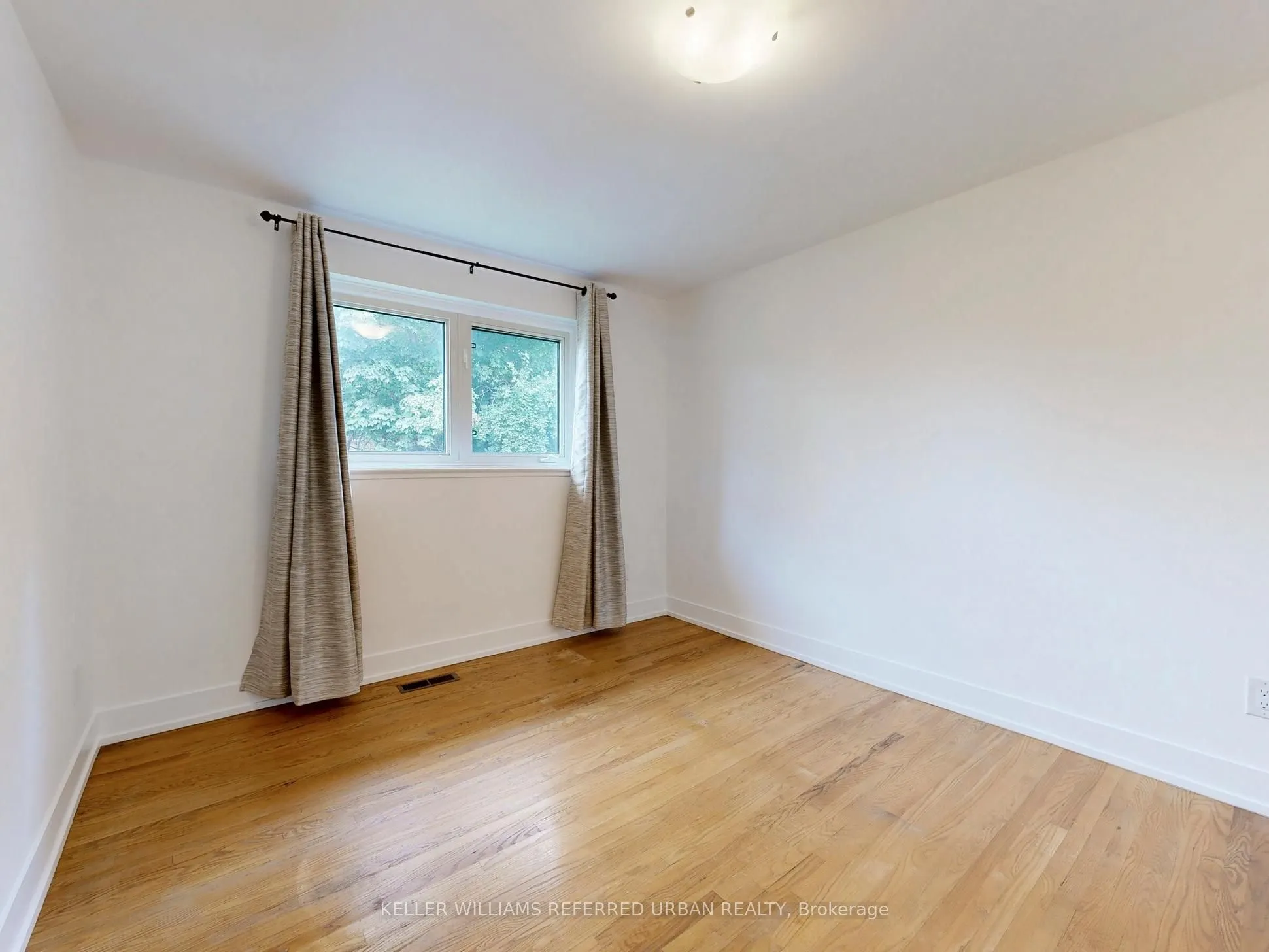 70 Crossbow Crescent