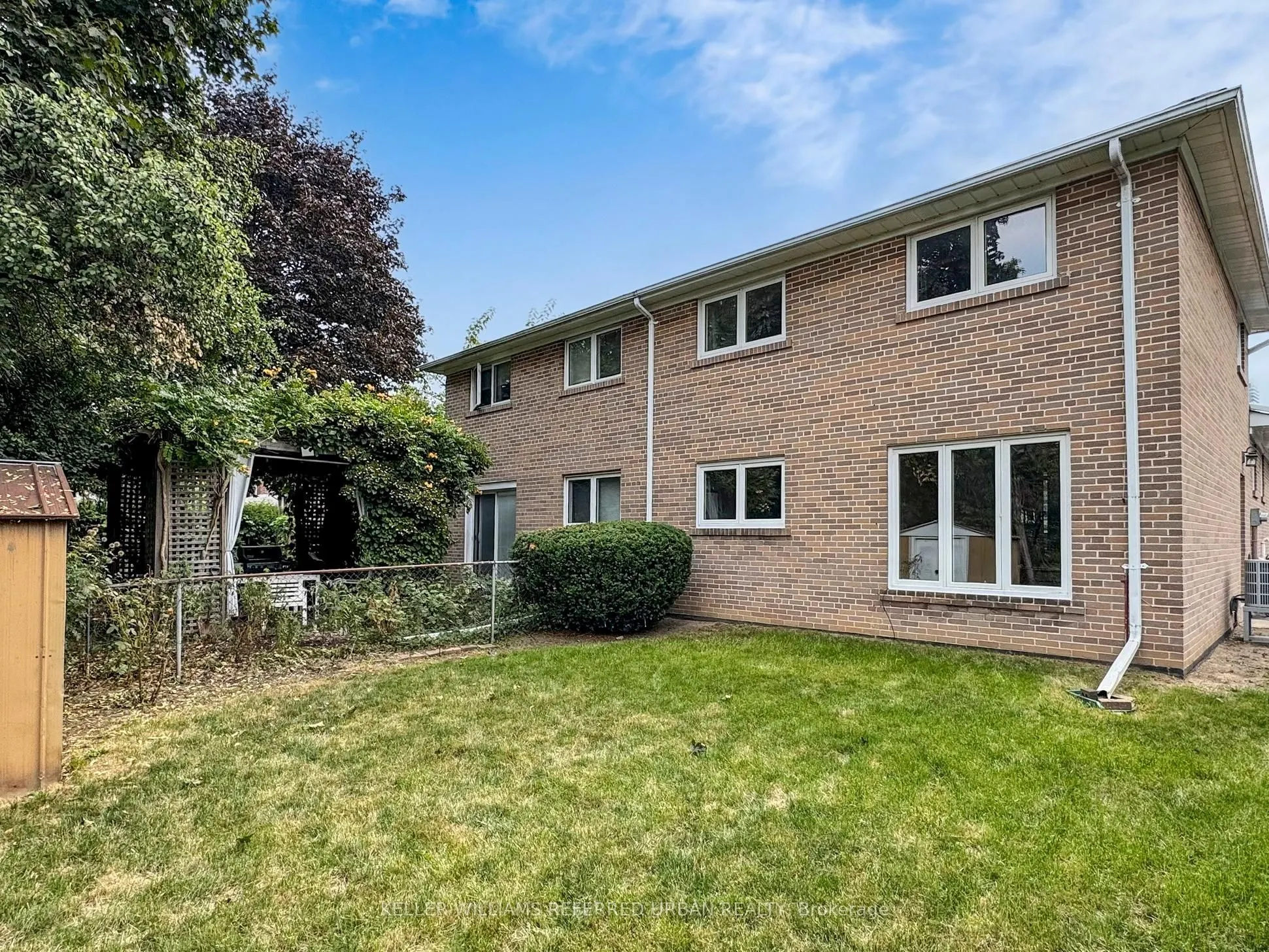 70 Crossbow Crescent