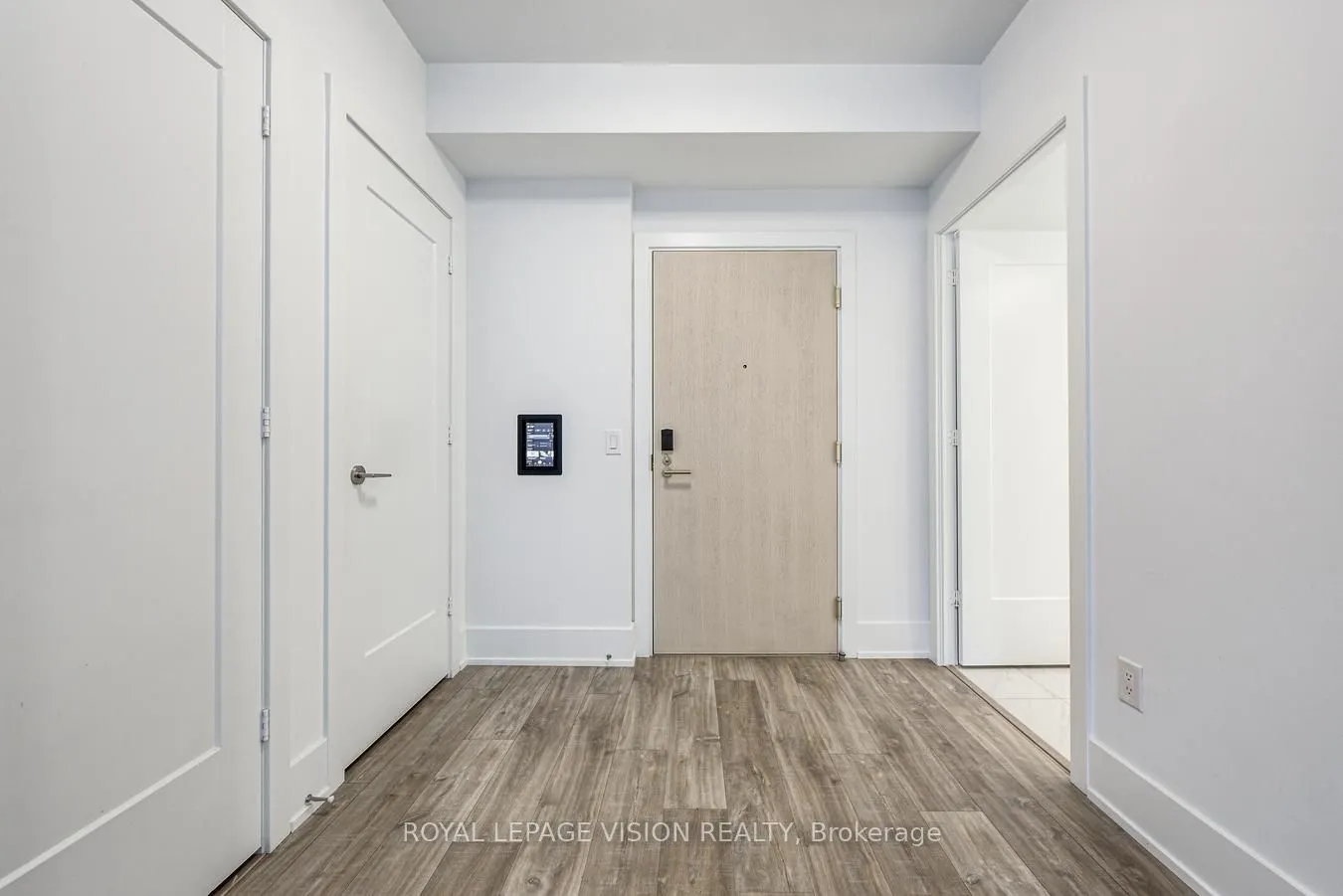 480 Front St Street, #1209