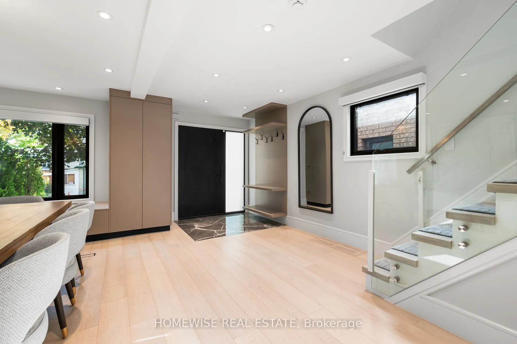 20 Clovelly Avenue
