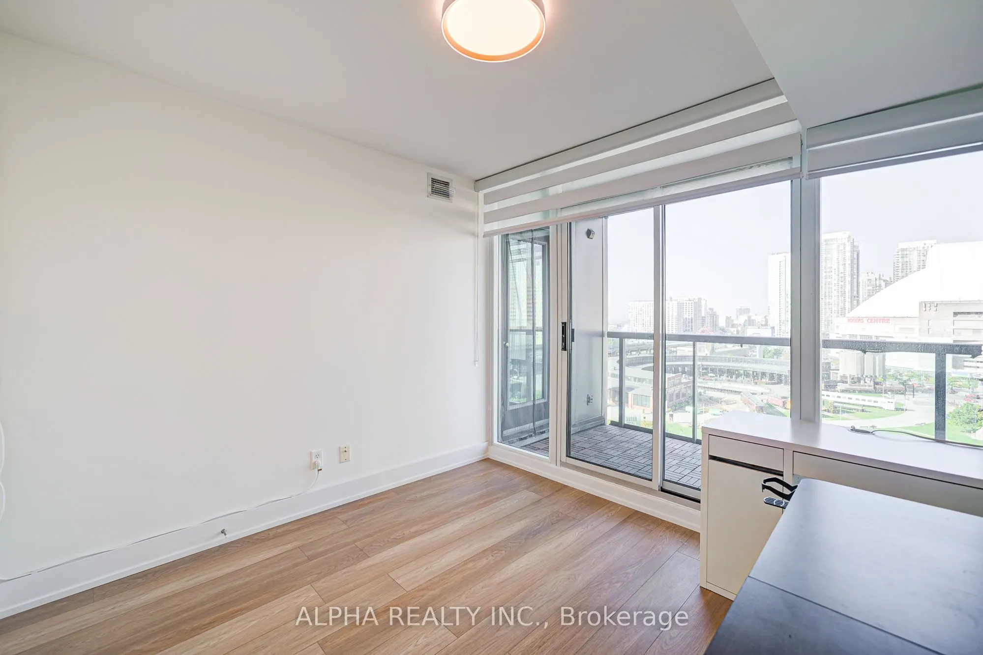 51 Lower Simcoe Street, #1612