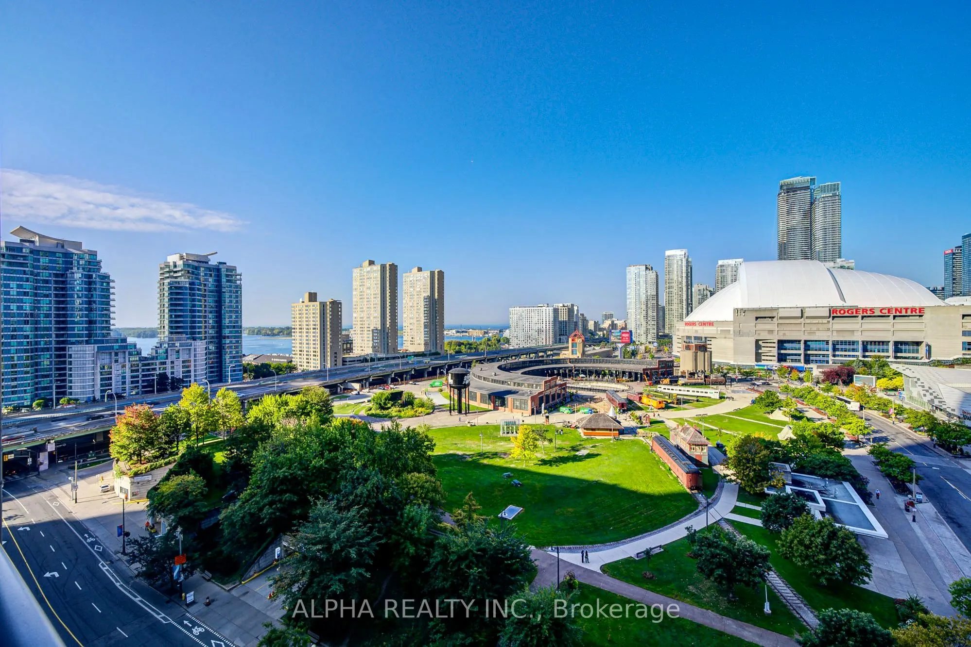 51 Lower Simcoe Street, #1612
