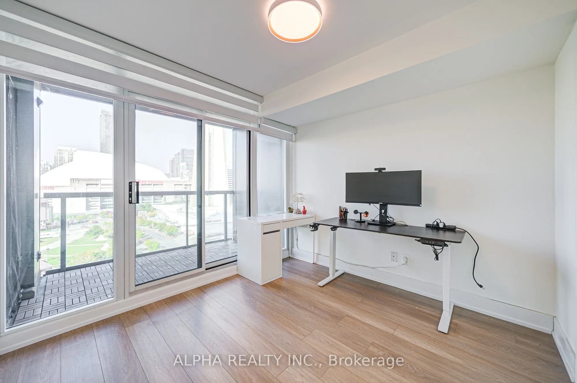 51 Lower Simcoe Street, #1612