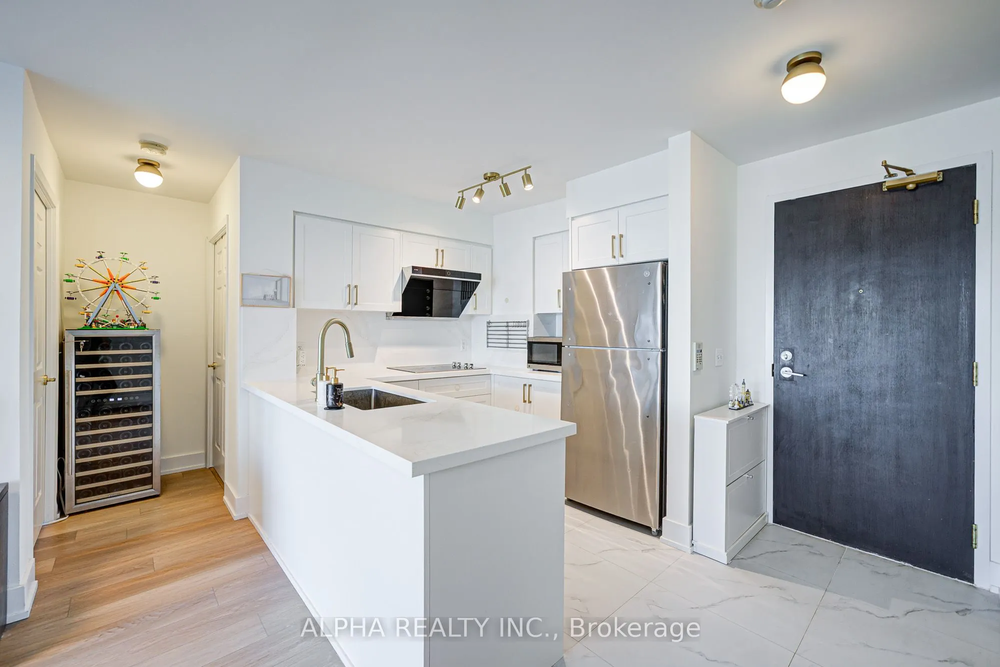 51 Lower Simcoe Street, #1612