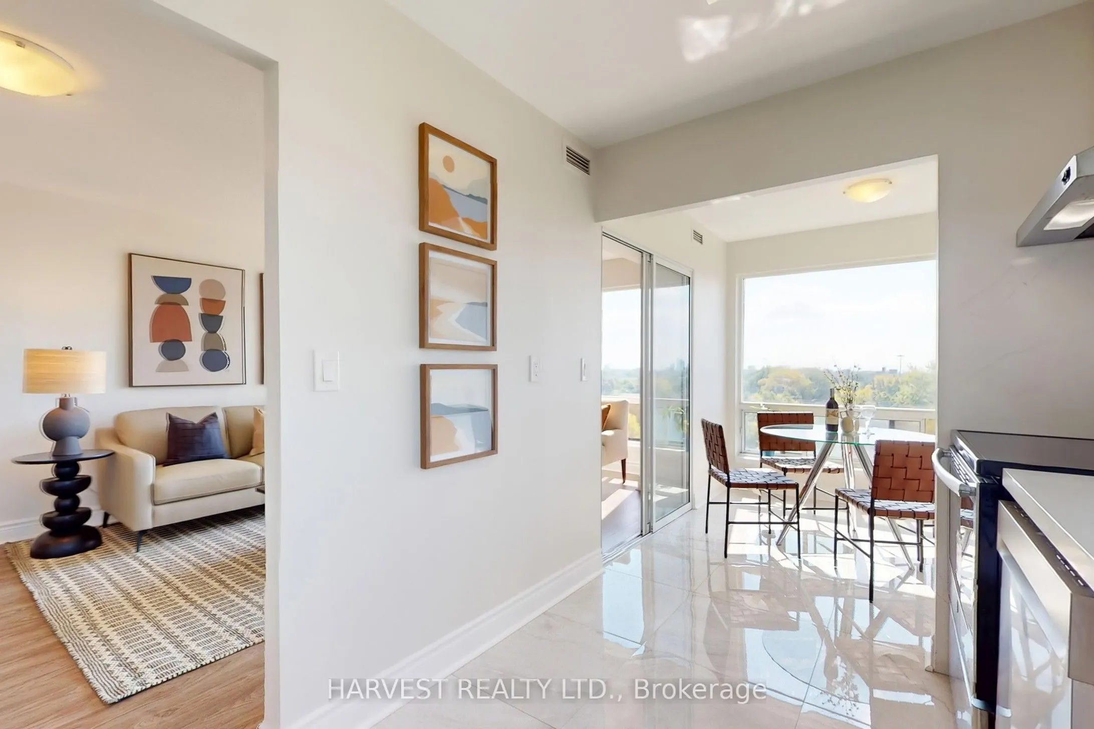 1 Hycrest Avenue, #607