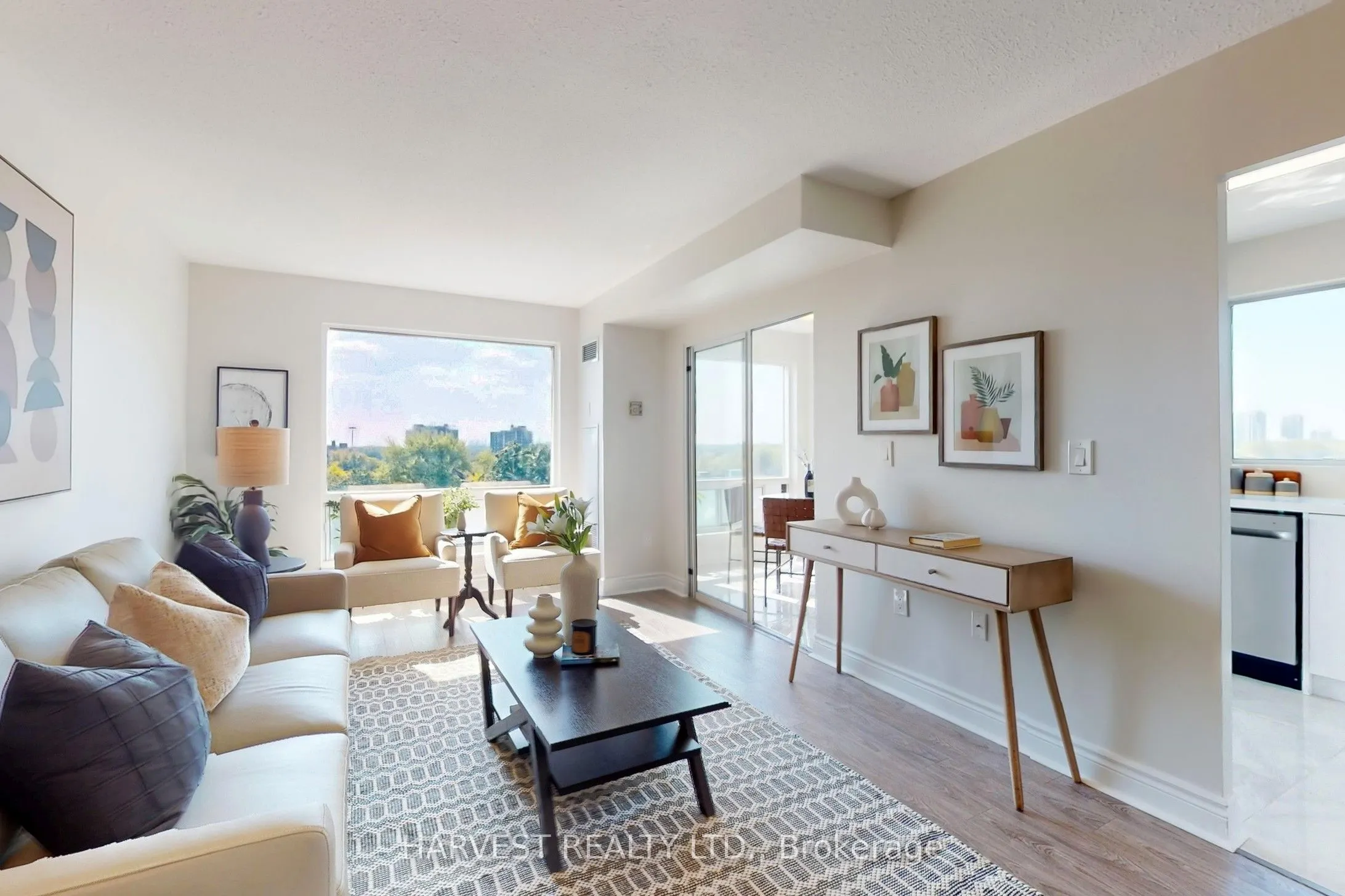 1 Hycrest Avenue, #607