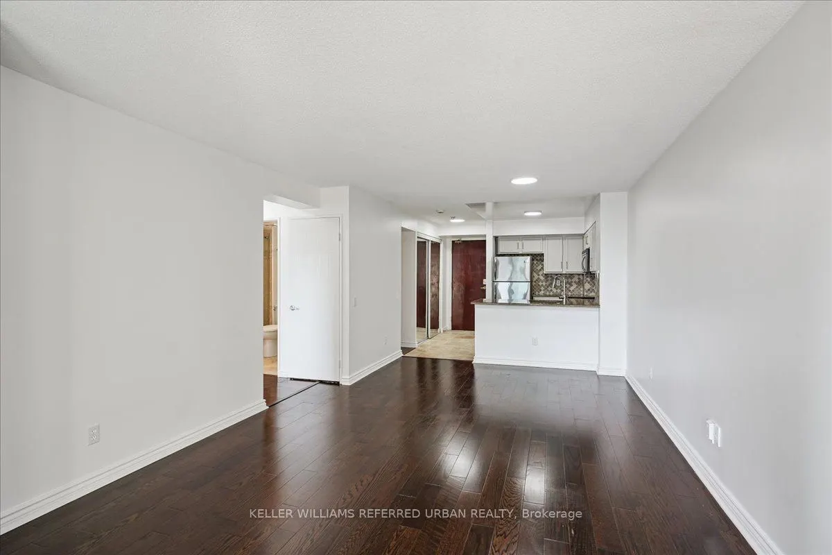 750 Bay Street, ##1911