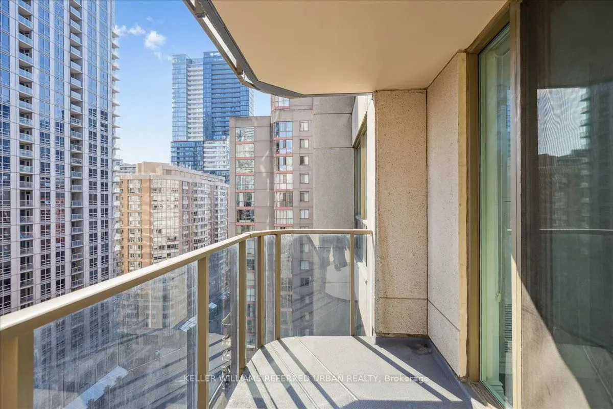 750 Bay Street, ##1911