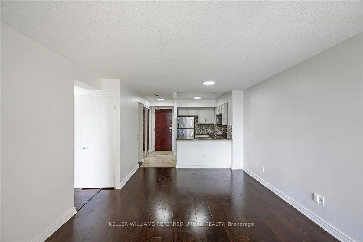 750 Bay Street, ##1911
