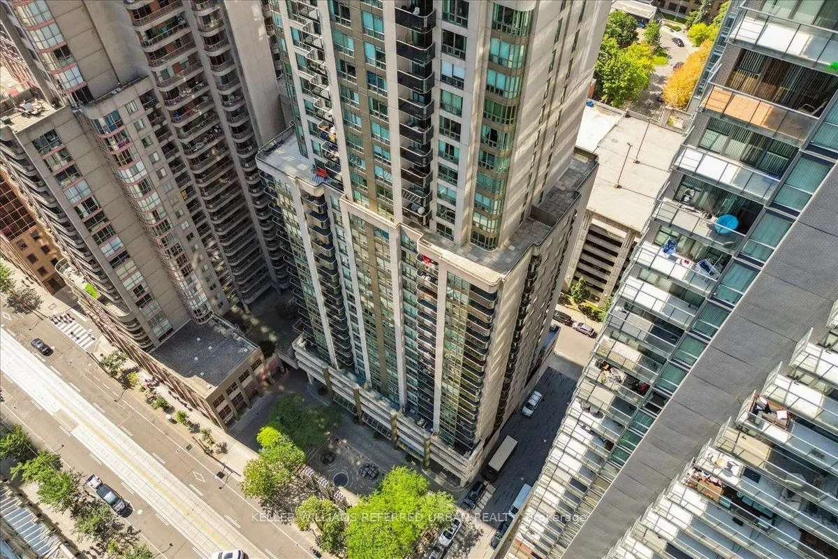 750 Bay Street, ##1911