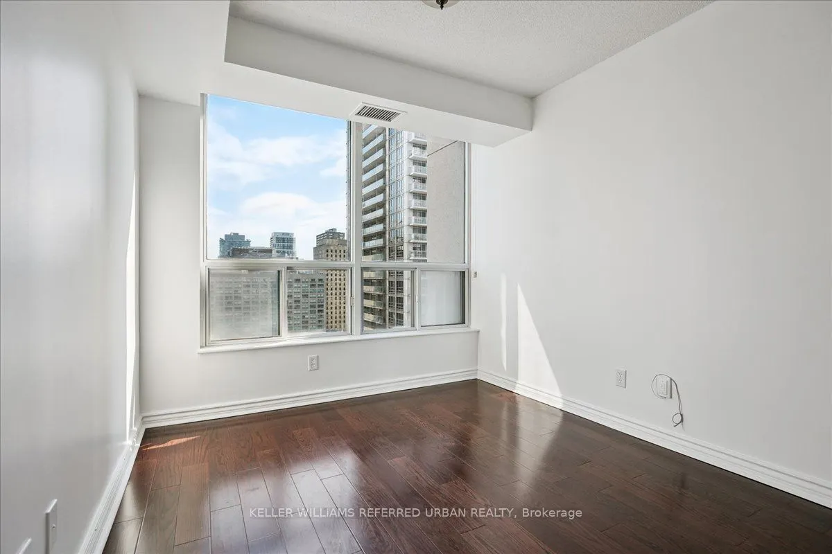 750 Bay Street, ##1911