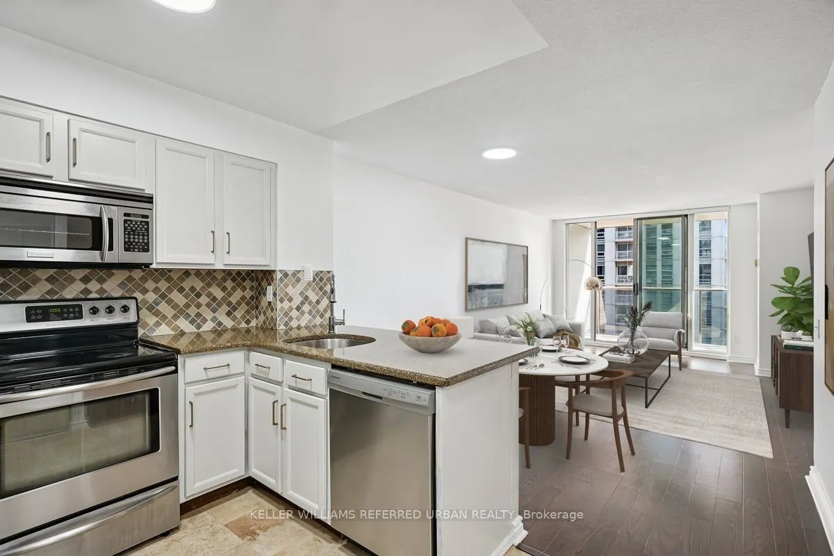 750 Bay Street, ##1911